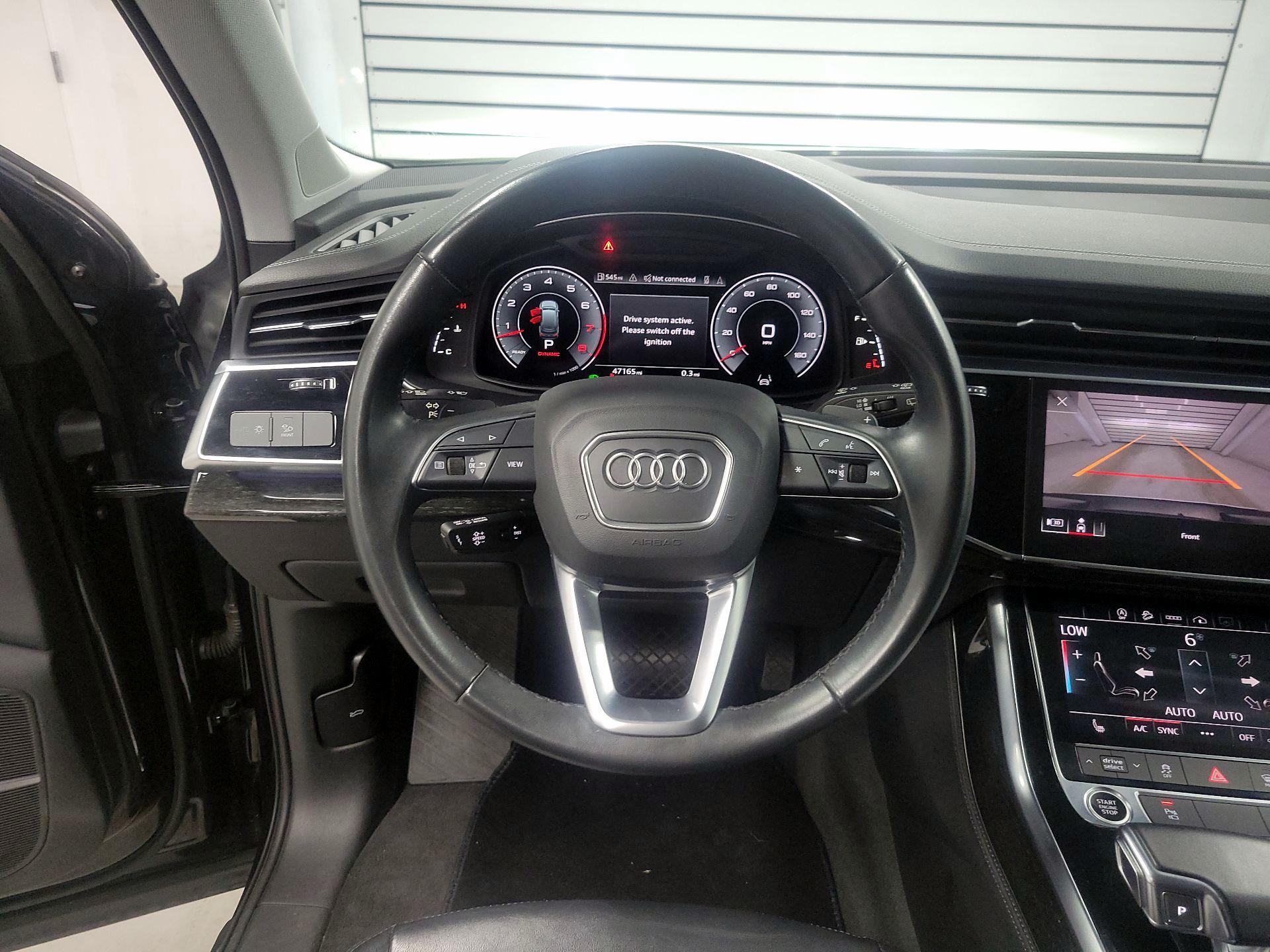 Thumbnail: 2023 Audi Q7 - 10