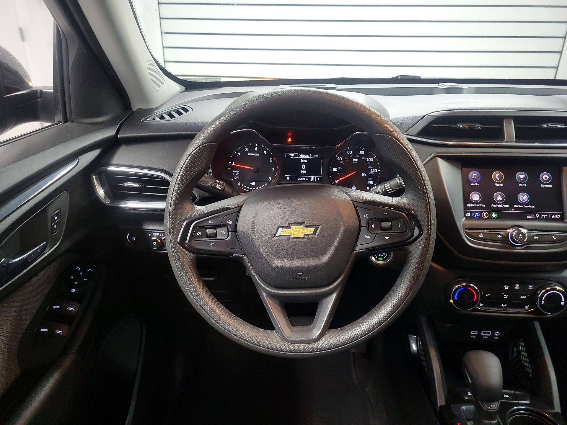 Thumbnail: 2023 Chevrolet TrailBlazer - 10