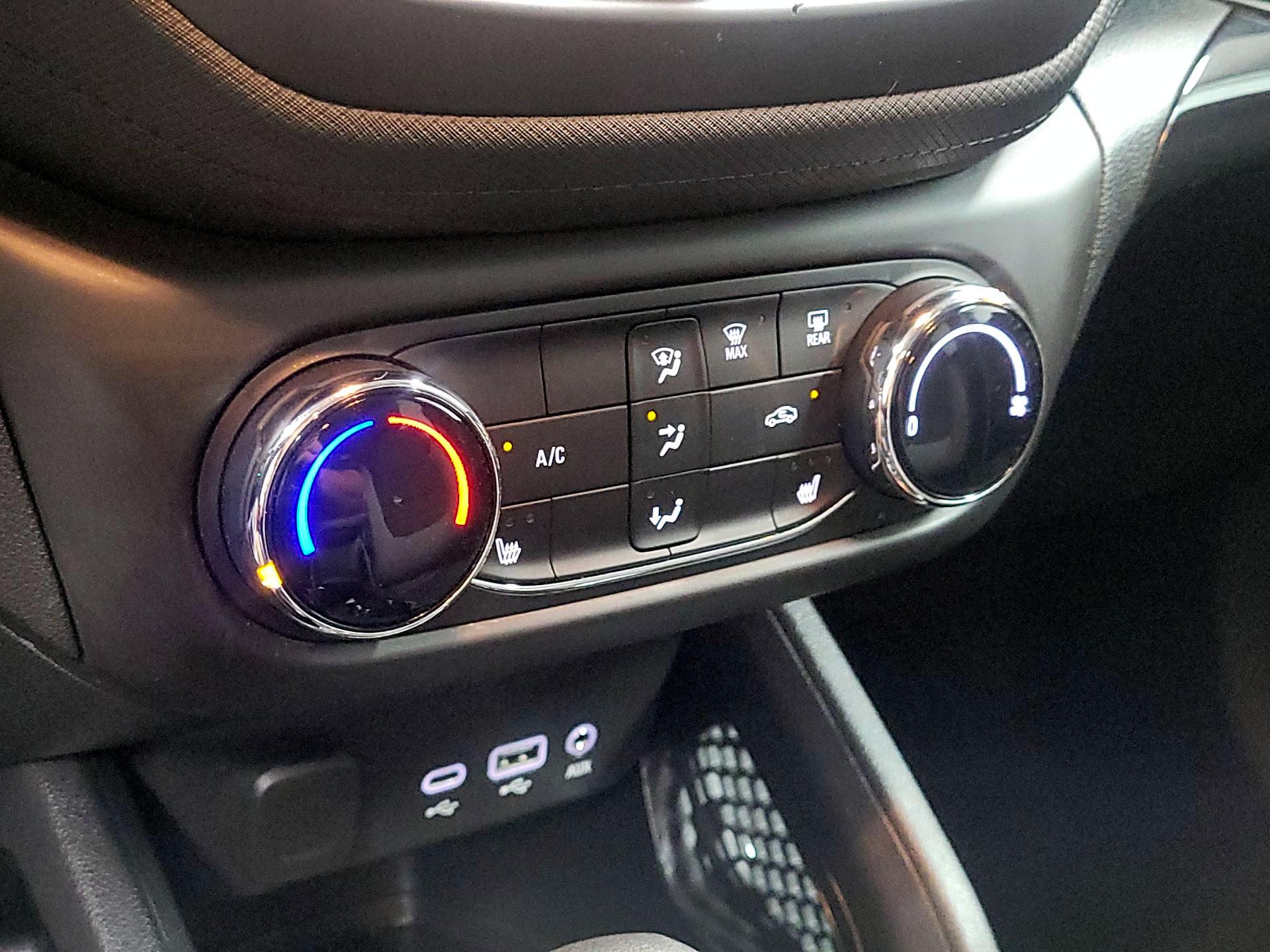 Thumbnail: 2023 Chevrolet TrailBlazer - 14