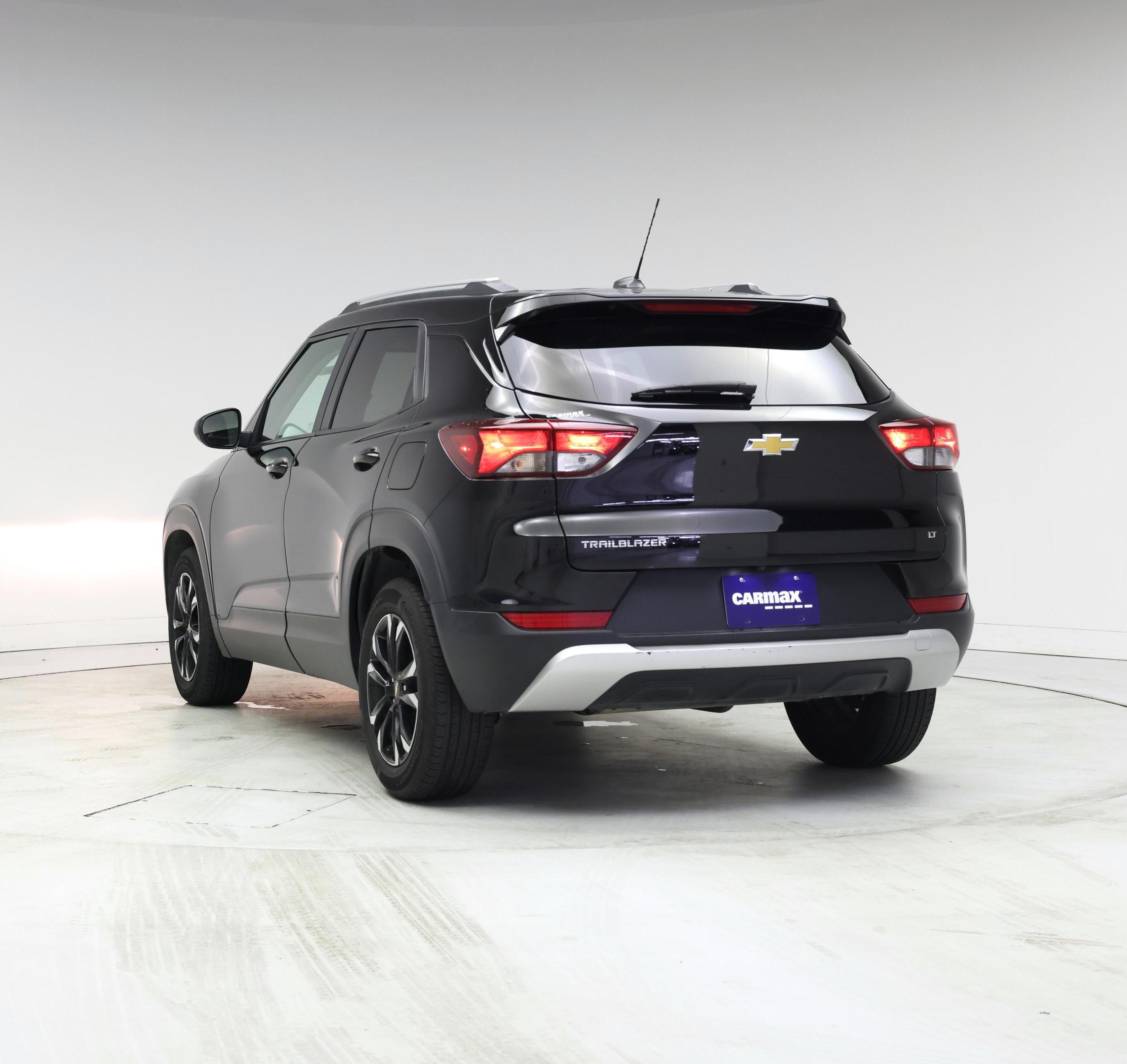Thumbnail: 2023 Chevrolet TrailBlazer - 2