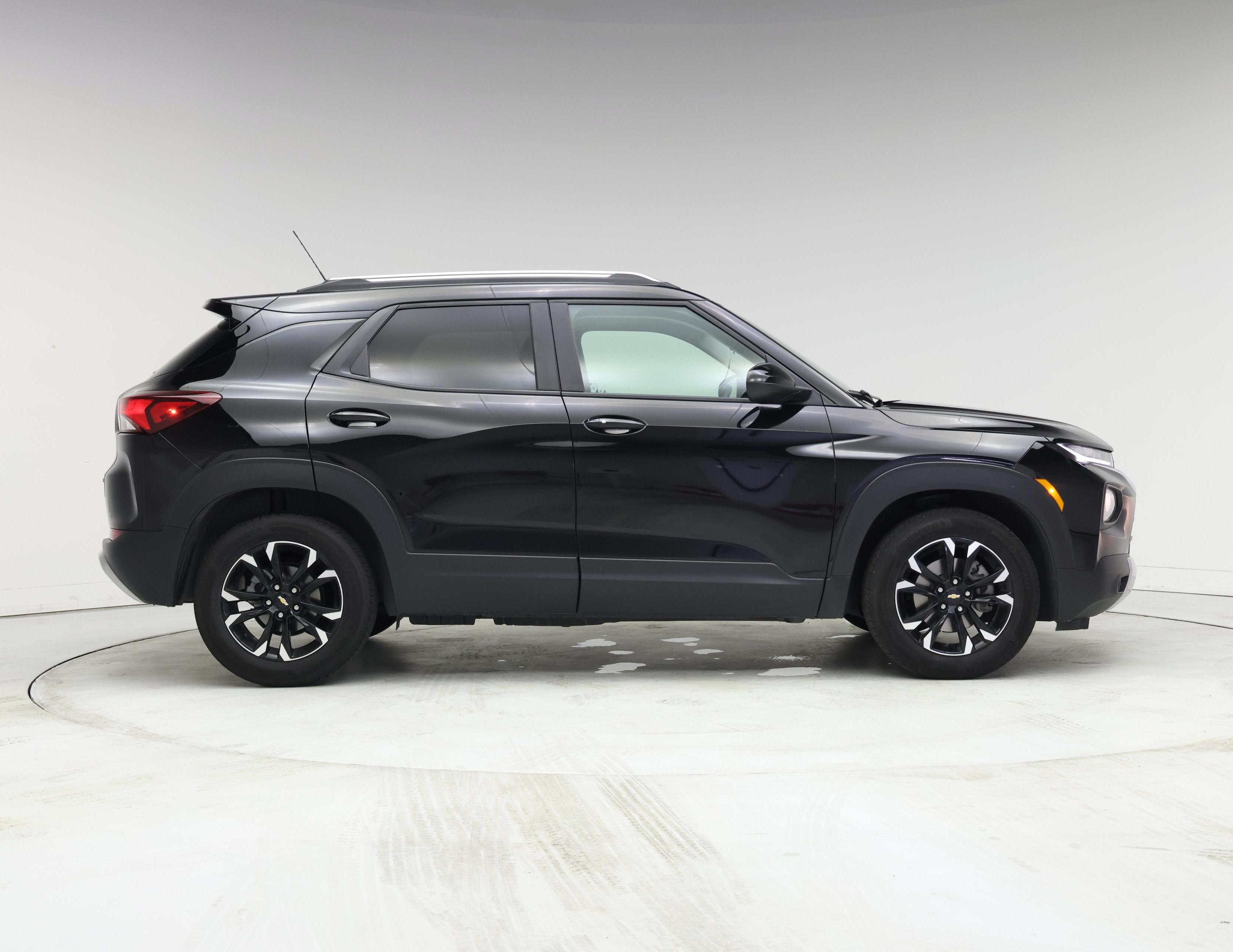 Thumbnail: 2023 Chevrolet TrailBlazer - 7