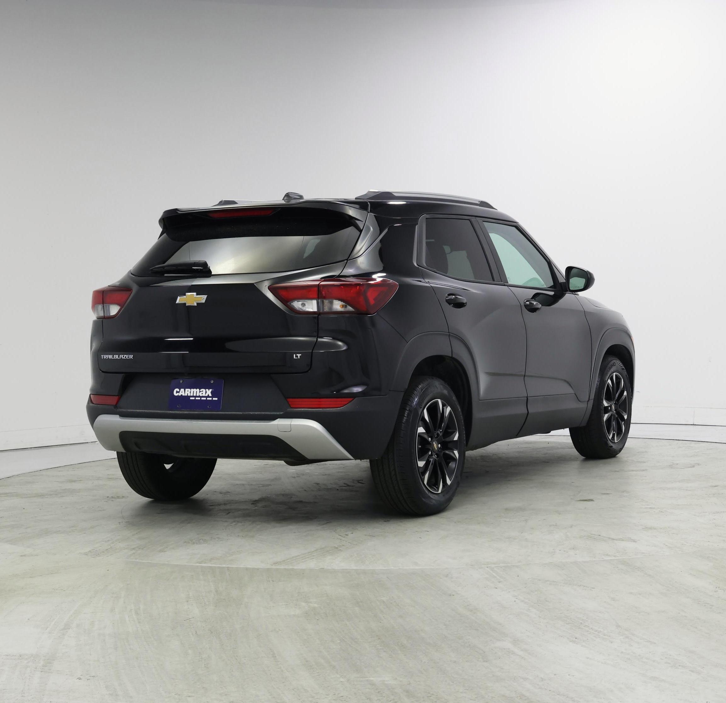 Thumbnail: 2023 Chevrolet TrailBlazer - 8