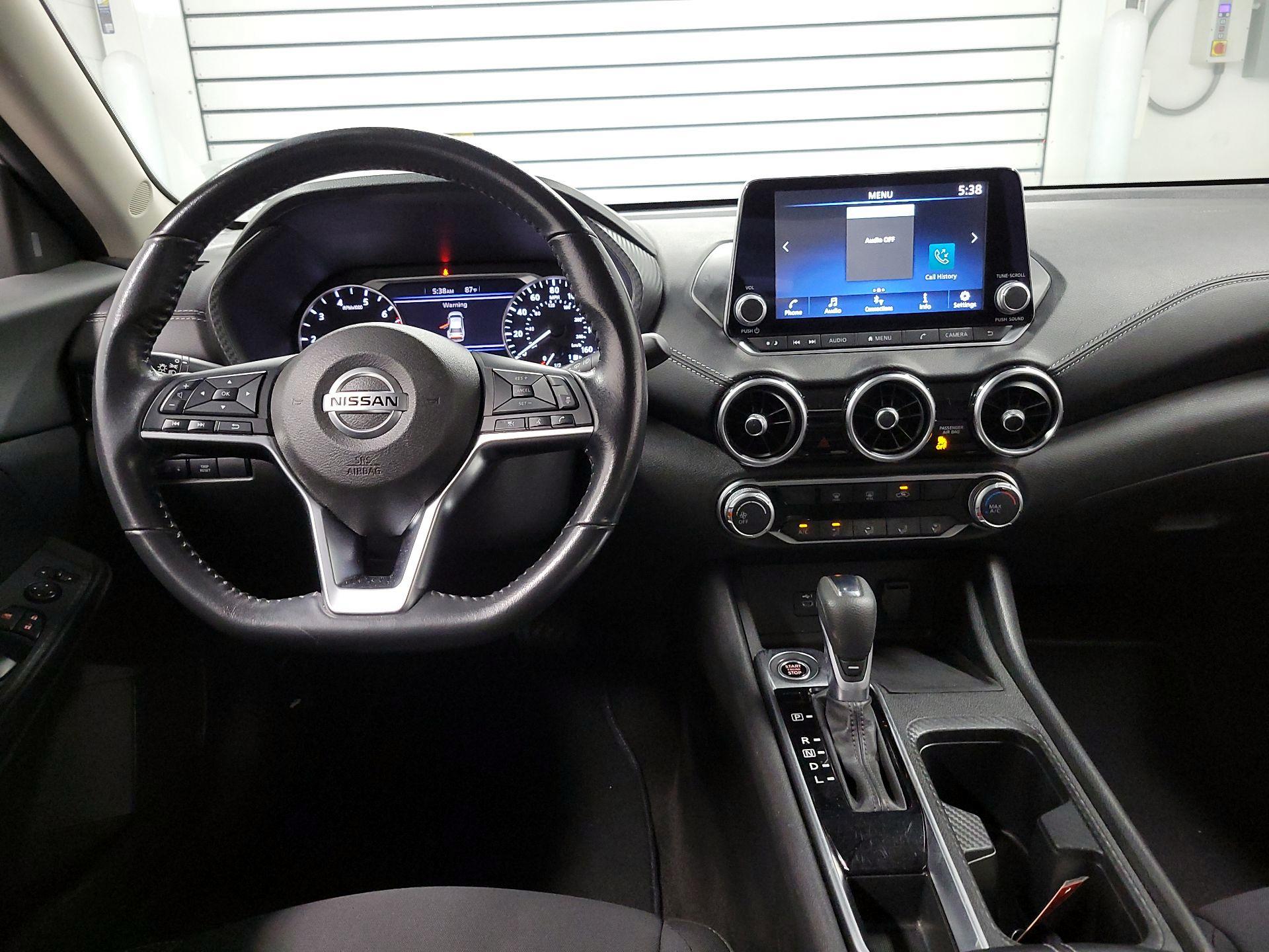 Thumbnail: 2023 Nissan Sentra - 9
