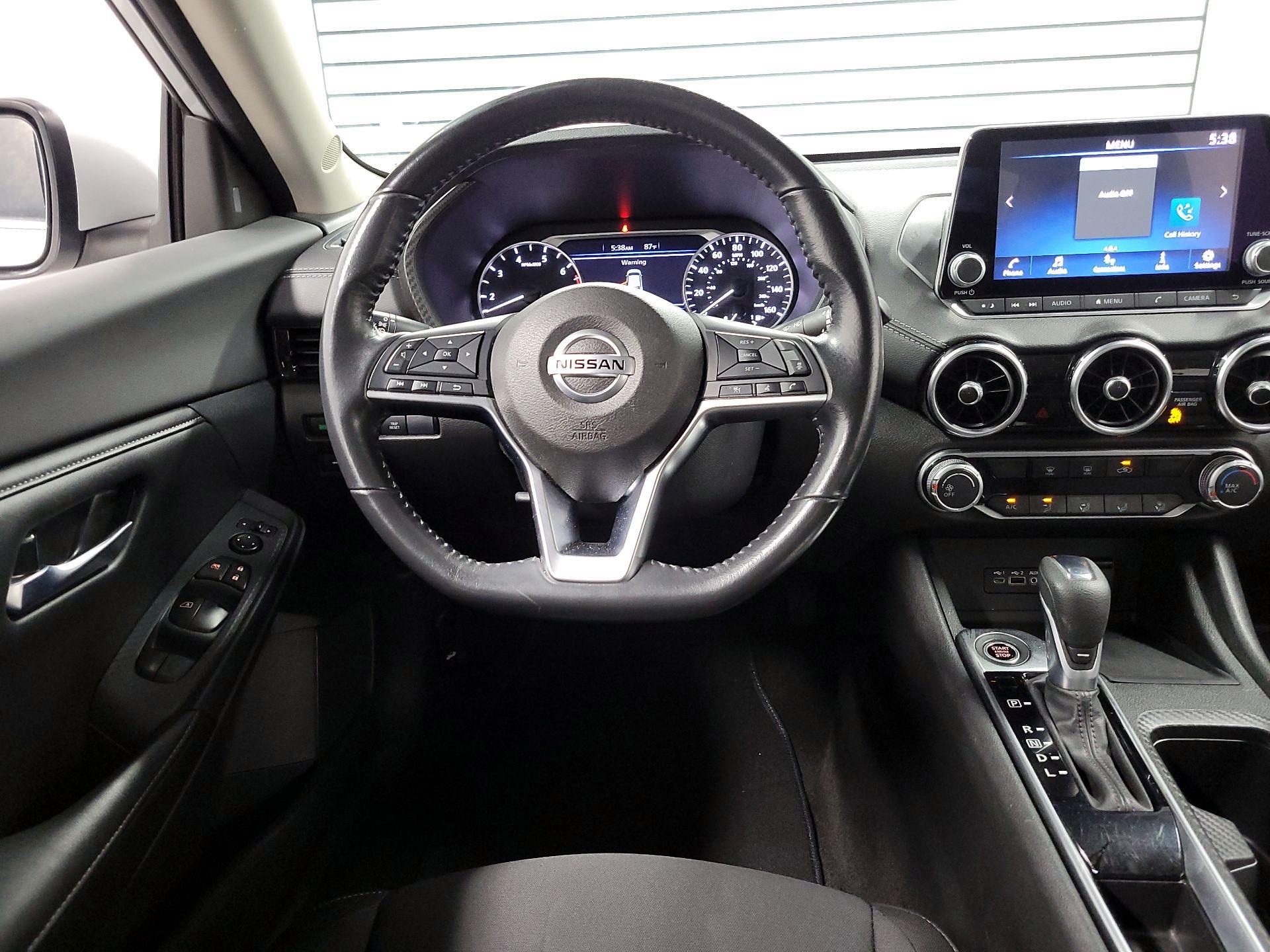 Thumbnail: 2023 Nissan Sentra - 10