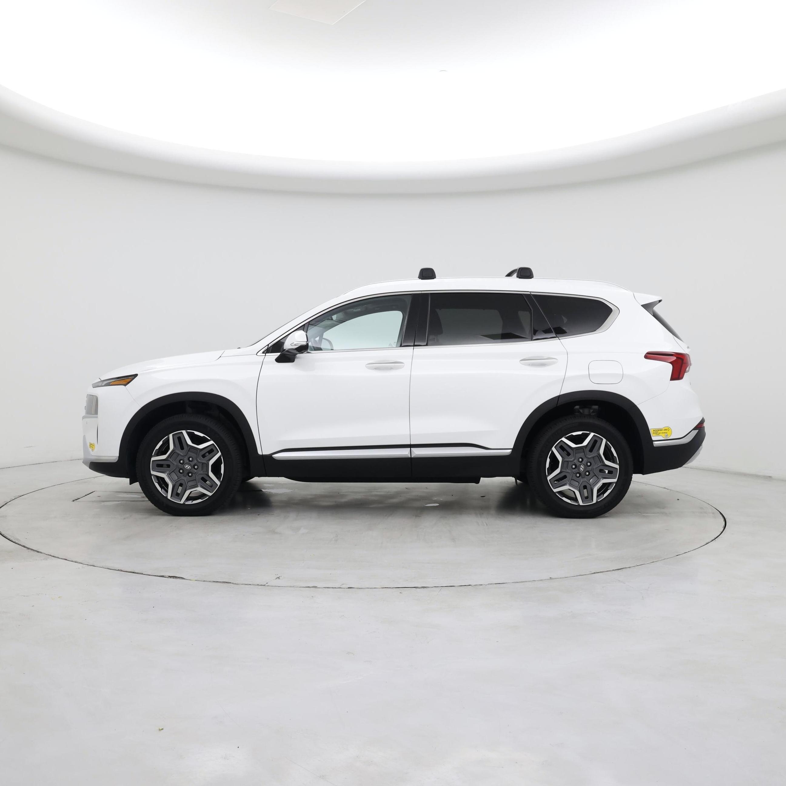 Thumbnail: 2022 Hyundai Santa Fe - 3