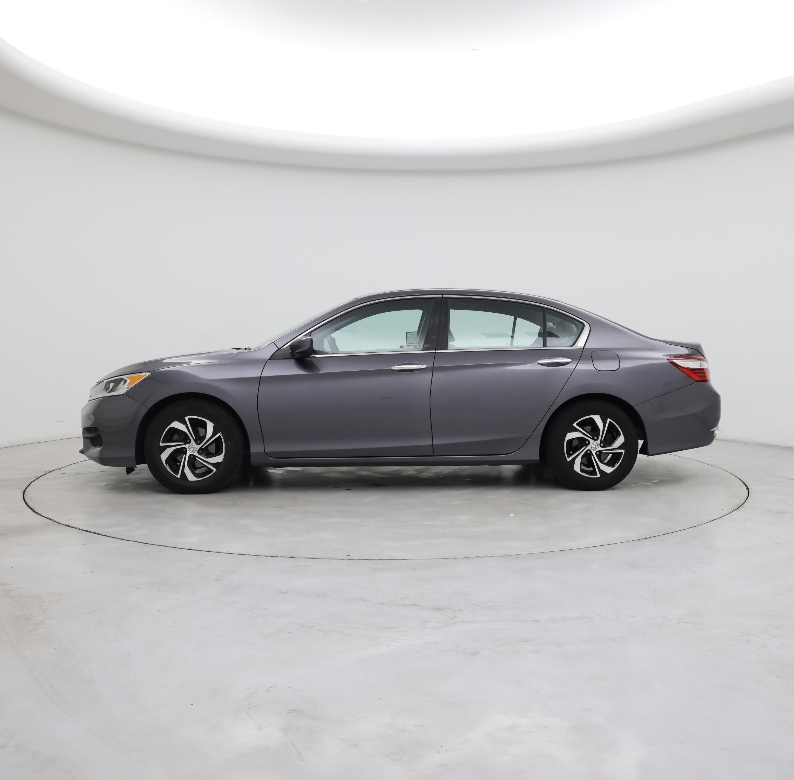 Thumbnail: 2017 Honda Accord - 3