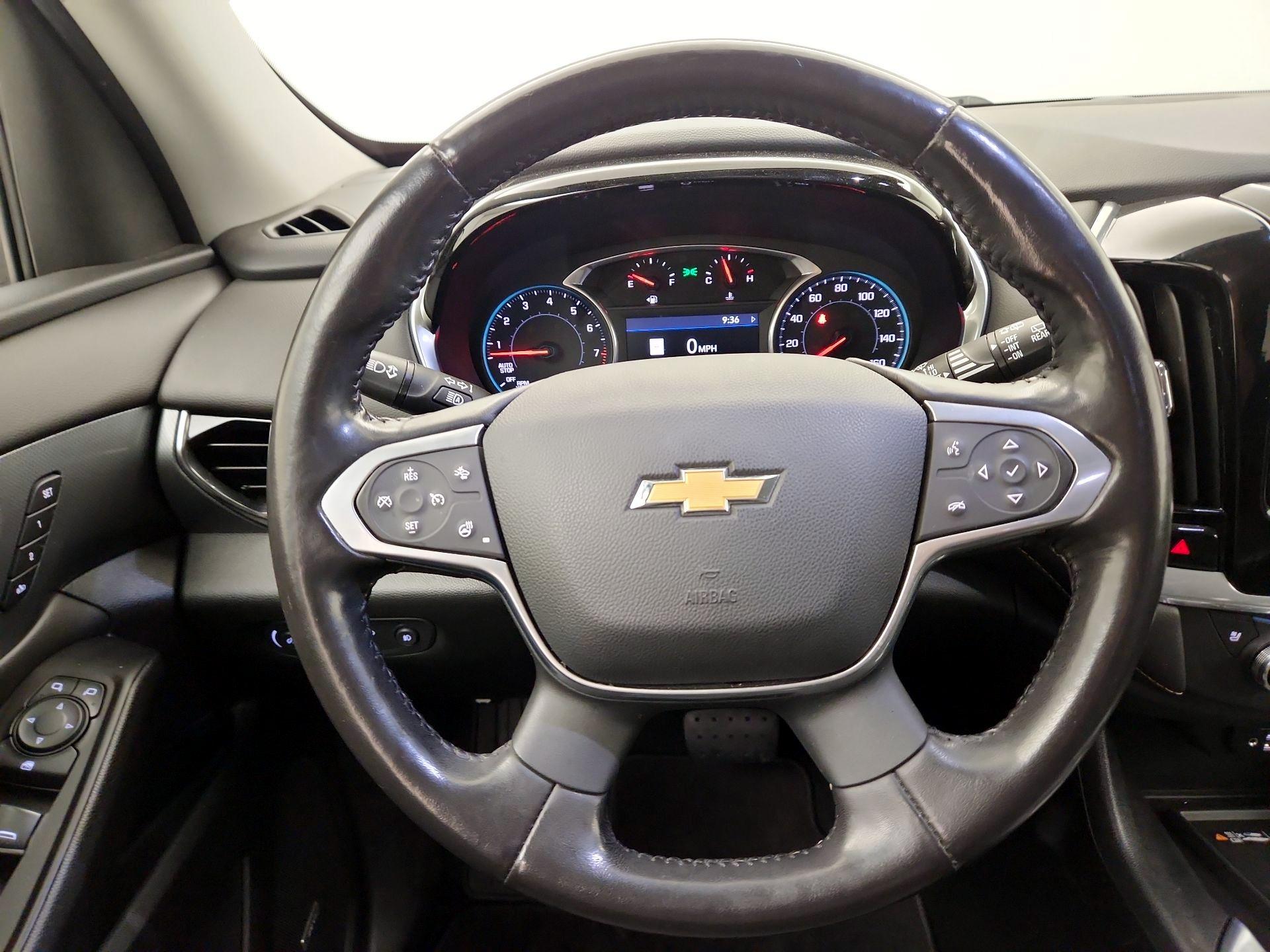 Thumbnail: 2020 Chevrolet Traverse - 10