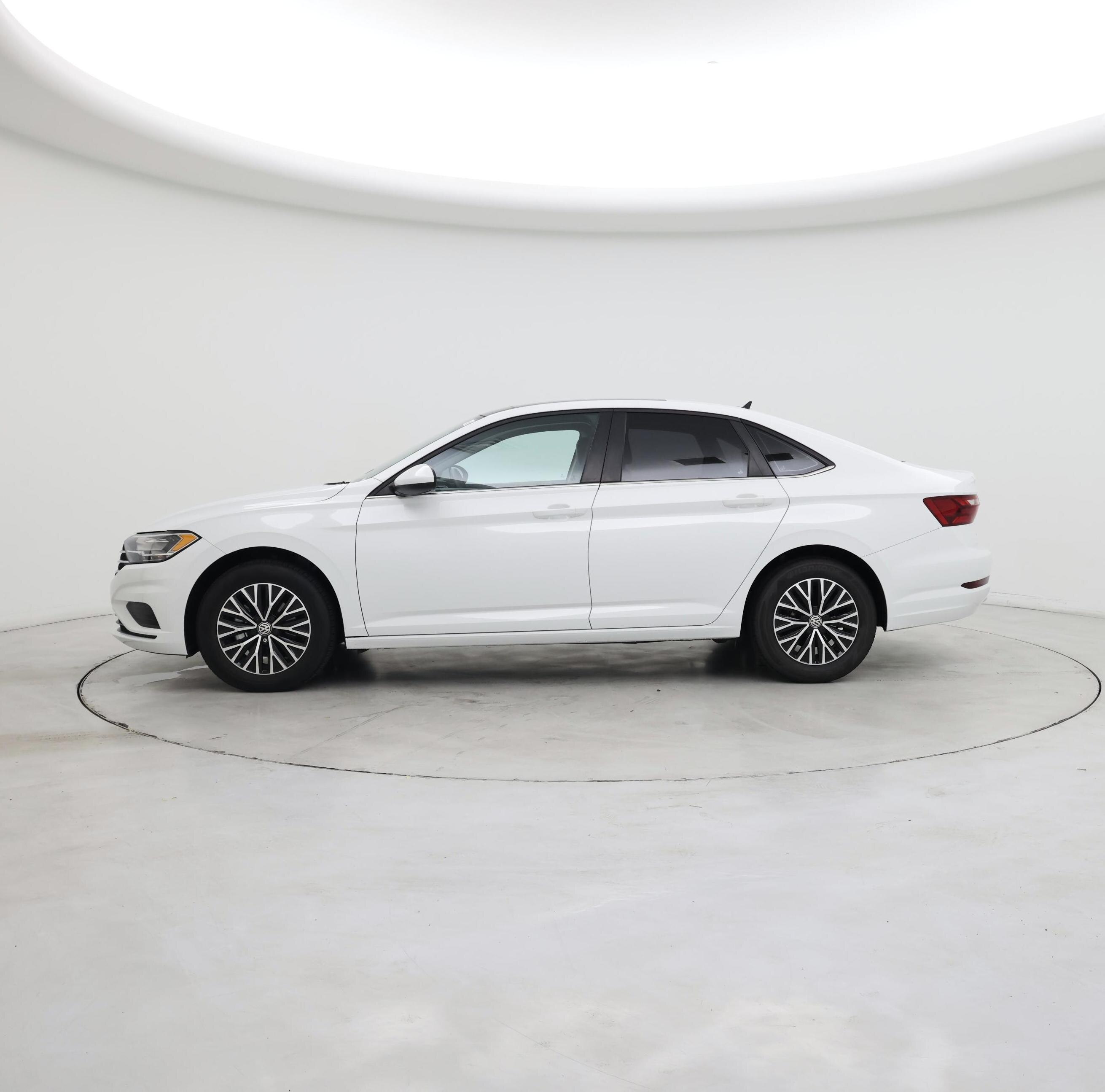 Thumbnail: 2021 Volkswagen Jetta - 3