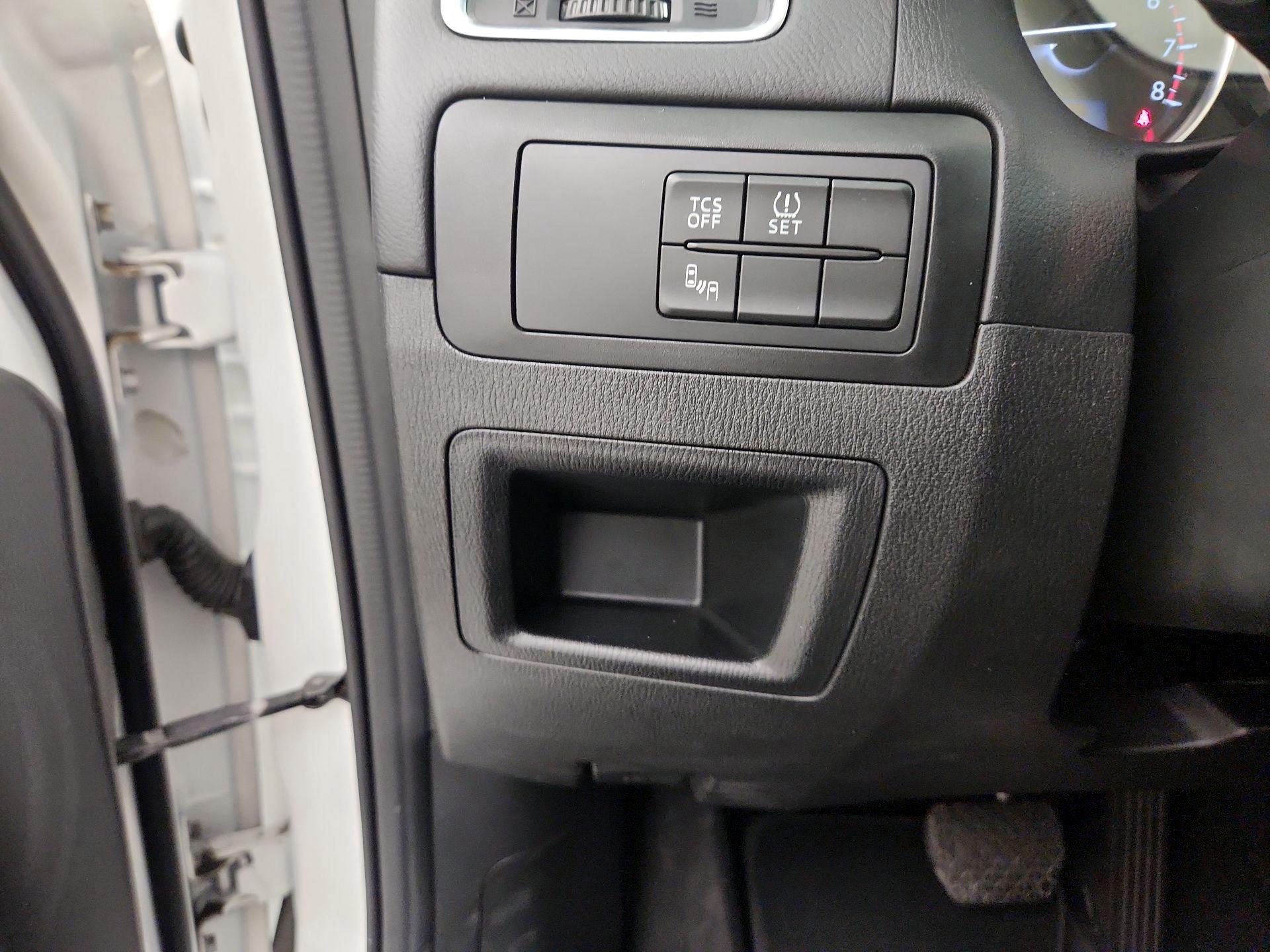 Thumbnail: 2016 Mazda CX-5 - 13
