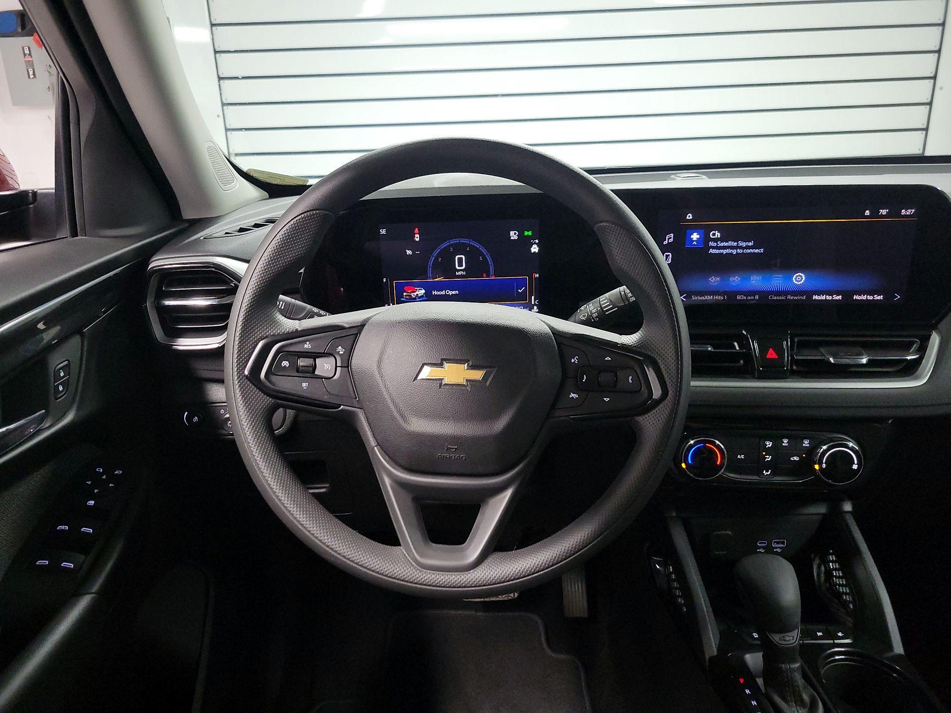 Thumbnail: 2025 Chevrolet TrailBlazer - 10