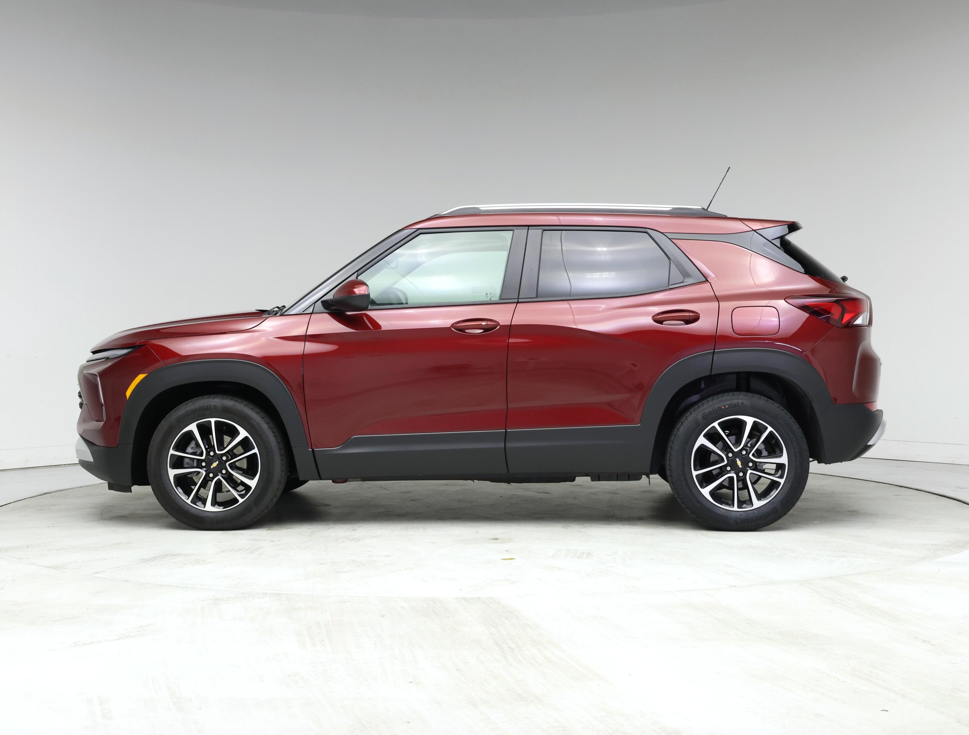 Thumbnail: 2025 Chevrolet TrailBlazer - 3