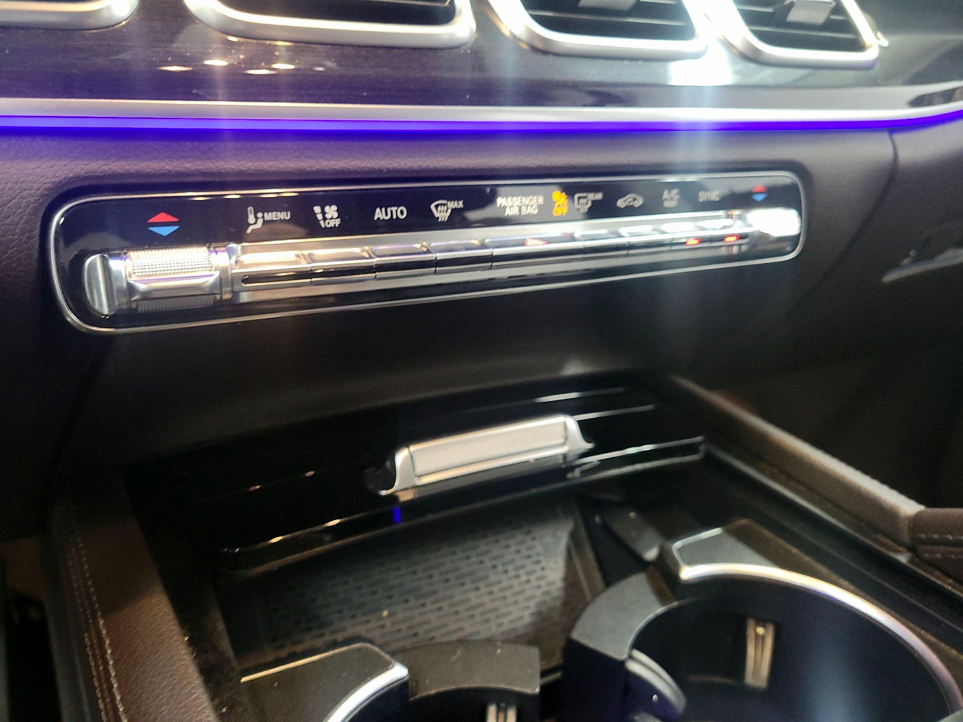 Thumbnail: 2020 Mercedes-Benz GLE - 16