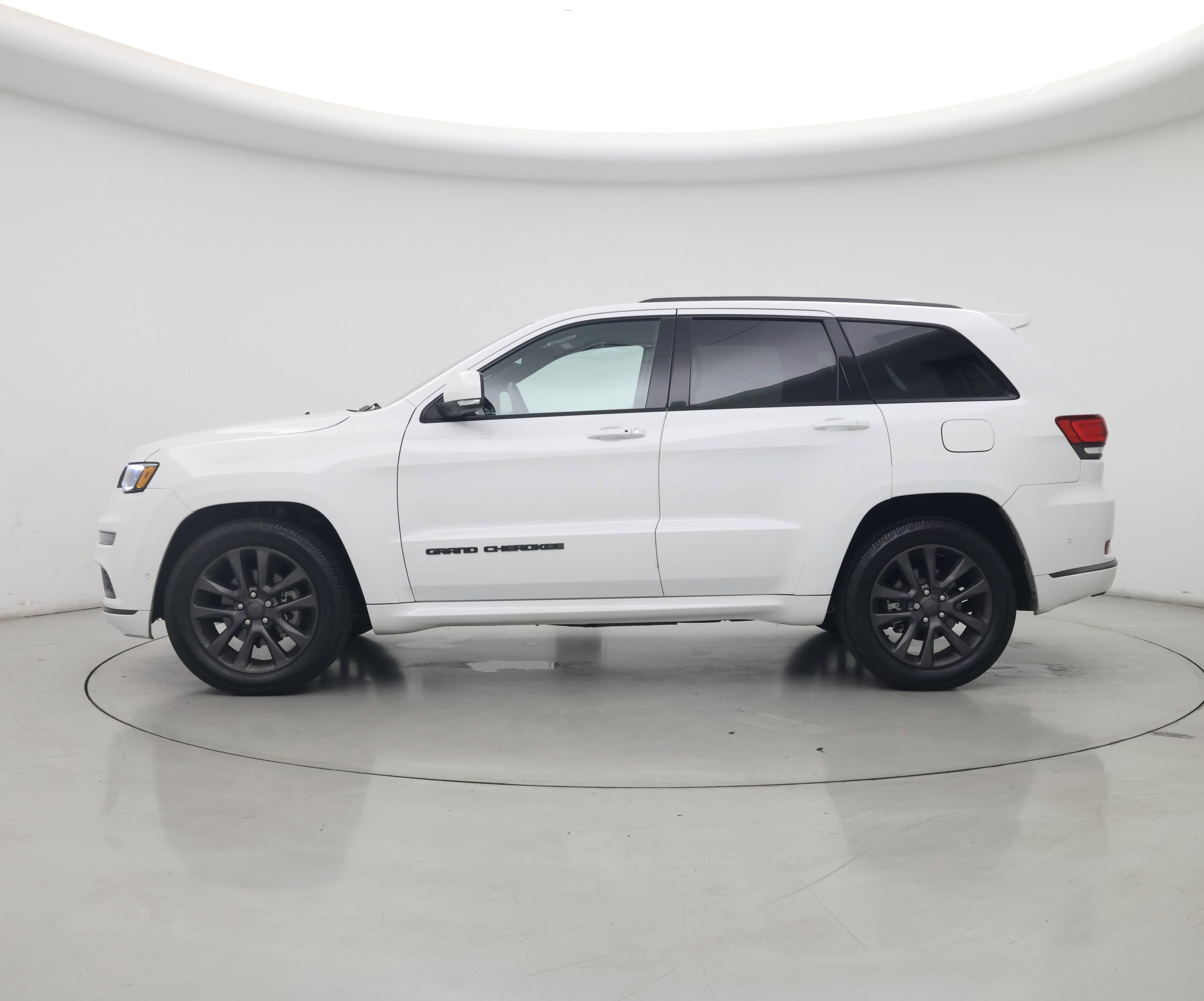 Thumbnail: 2018 Jeep Grand Cherokee - 3