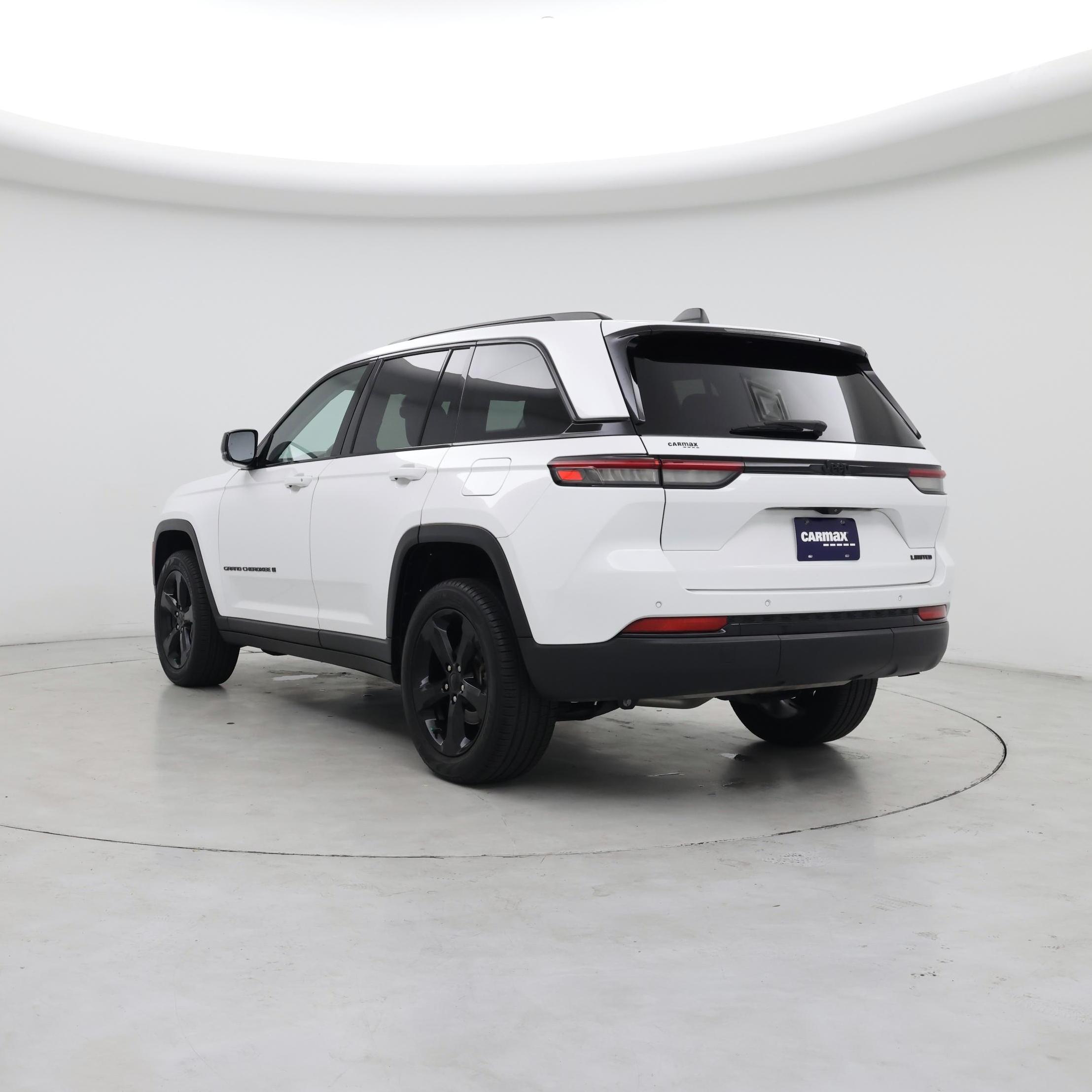 Thumbnail: 2023 Jeep Grand Cherokee - 2