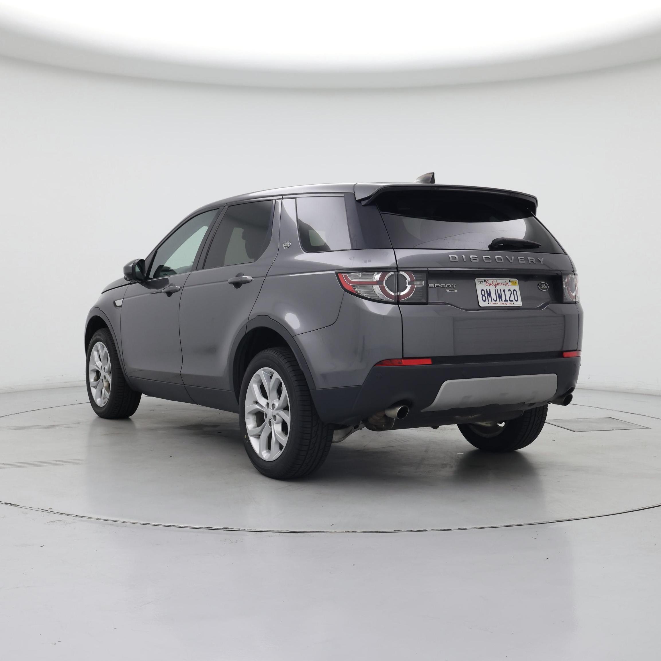 Thumbnail: 2018 Land Rover Discovery Sport - 2