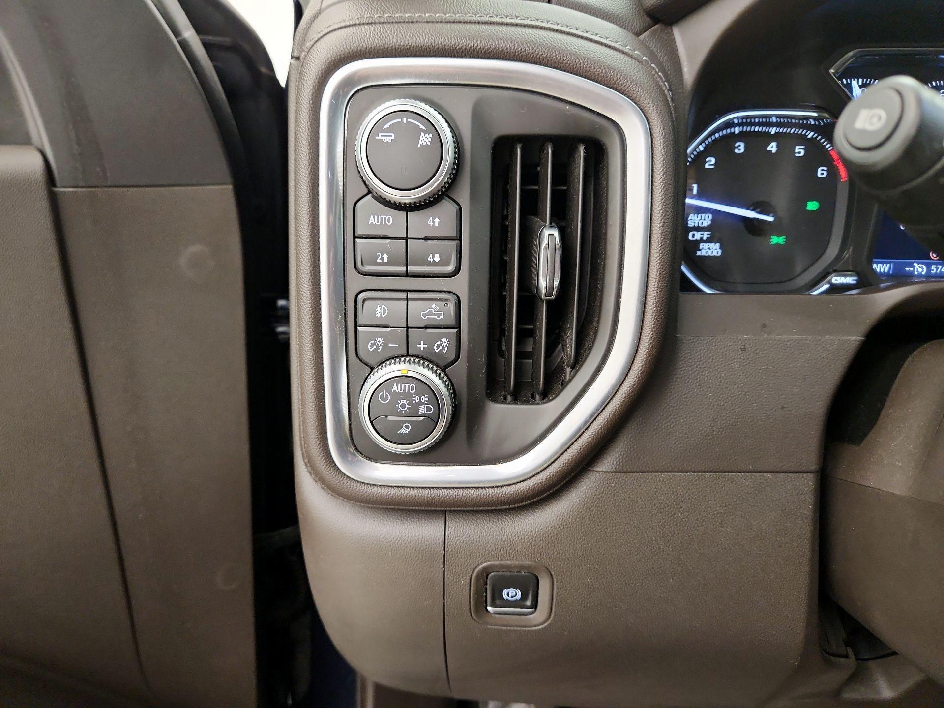Thumbnail: 2019 GMC Sierra 1500 - 13