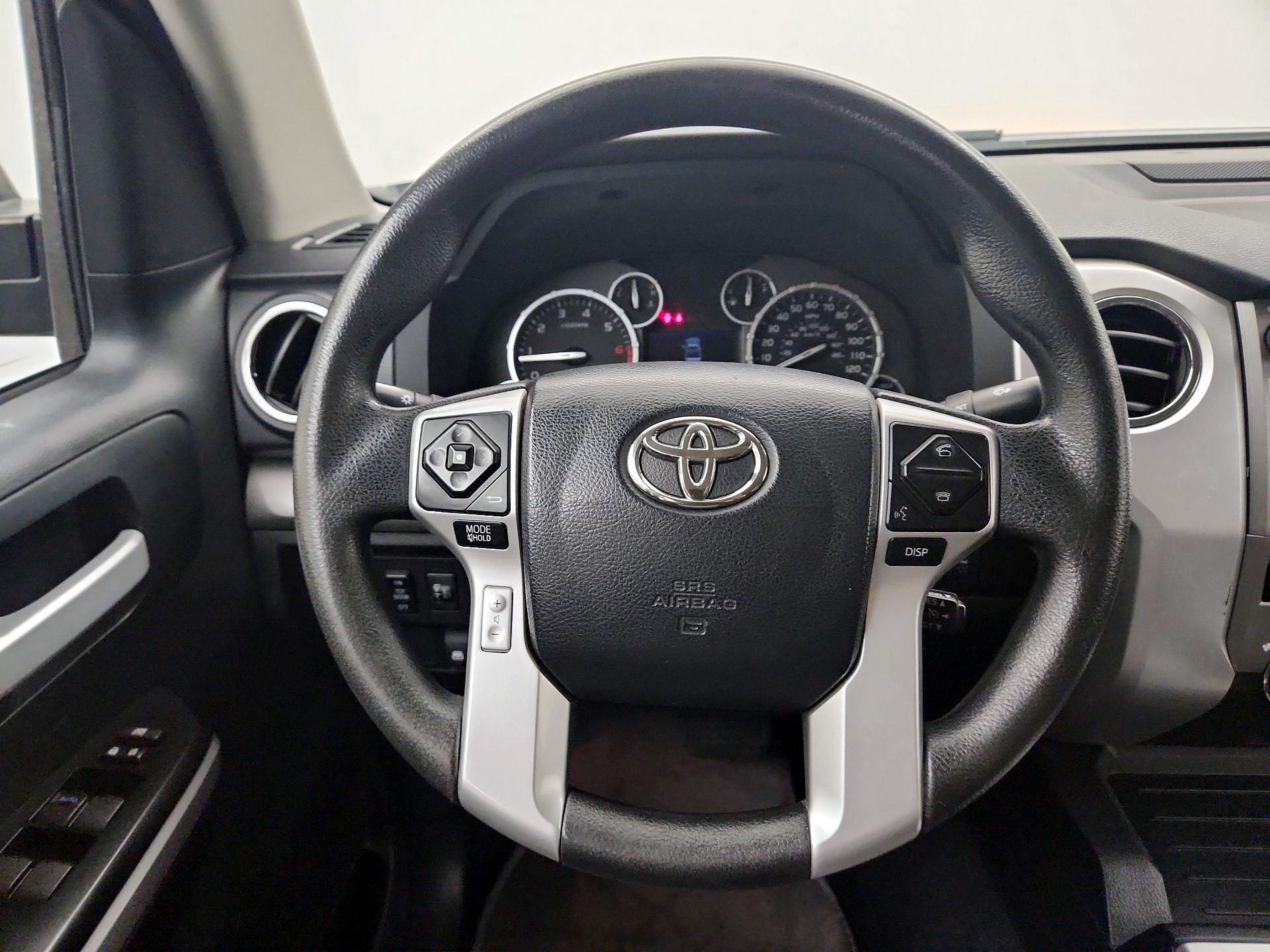 Thumbnail: 2017 Toyota Tundra - 10