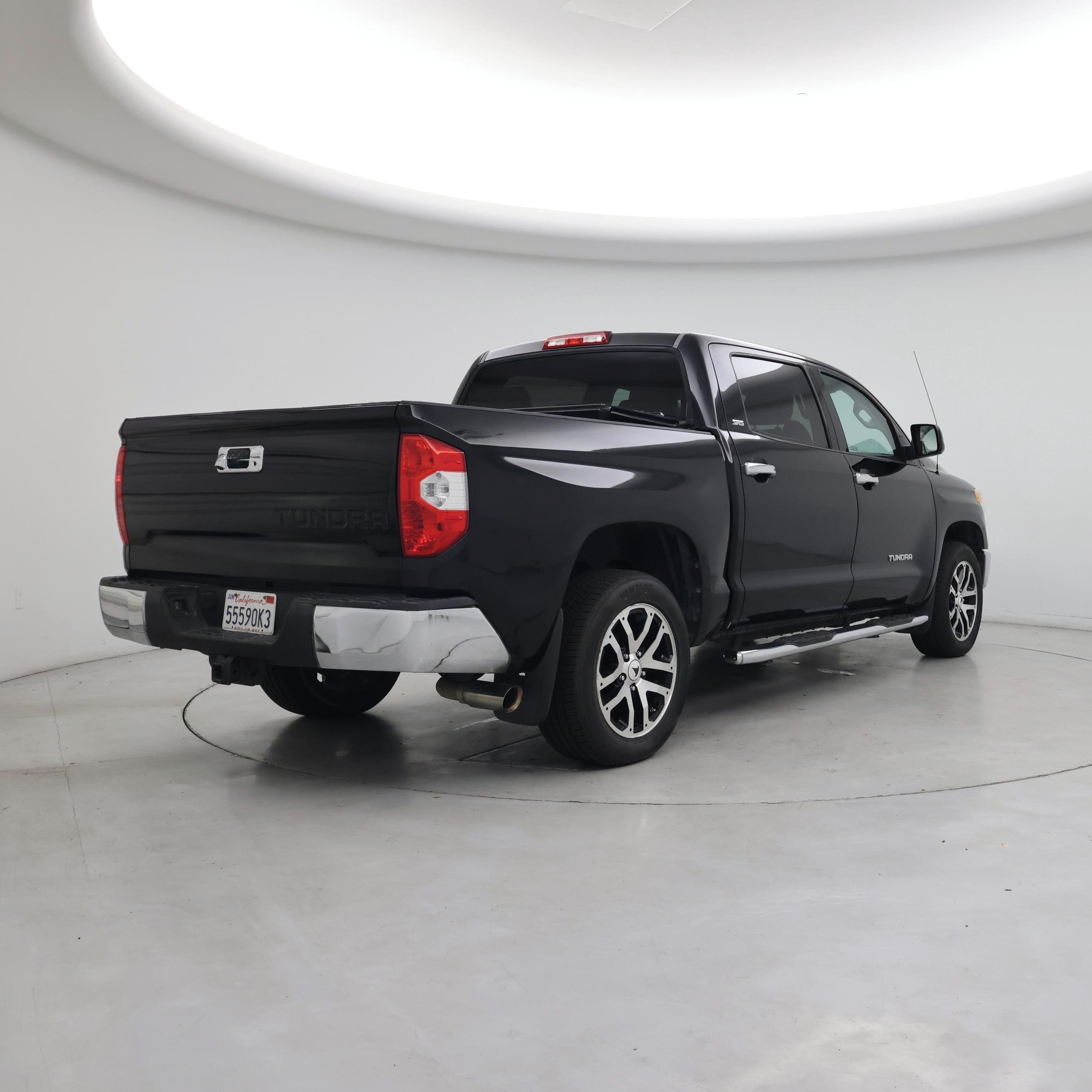 Thumbnail: 2017 Toyota Tundra - 8