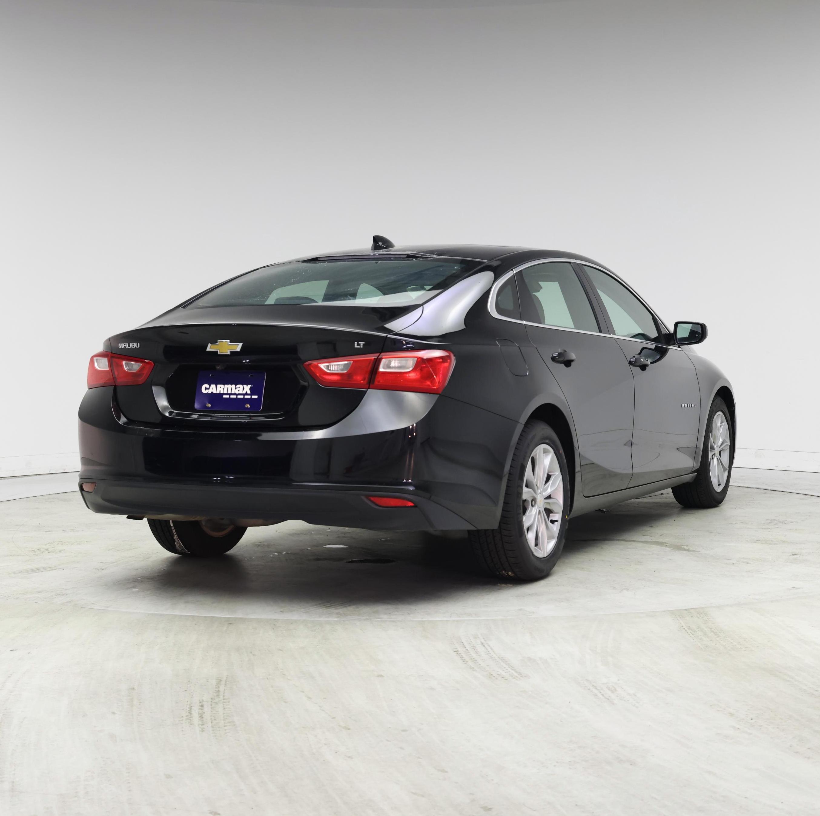 Thumbnail: 2023 Chevrolet Malibu - 8