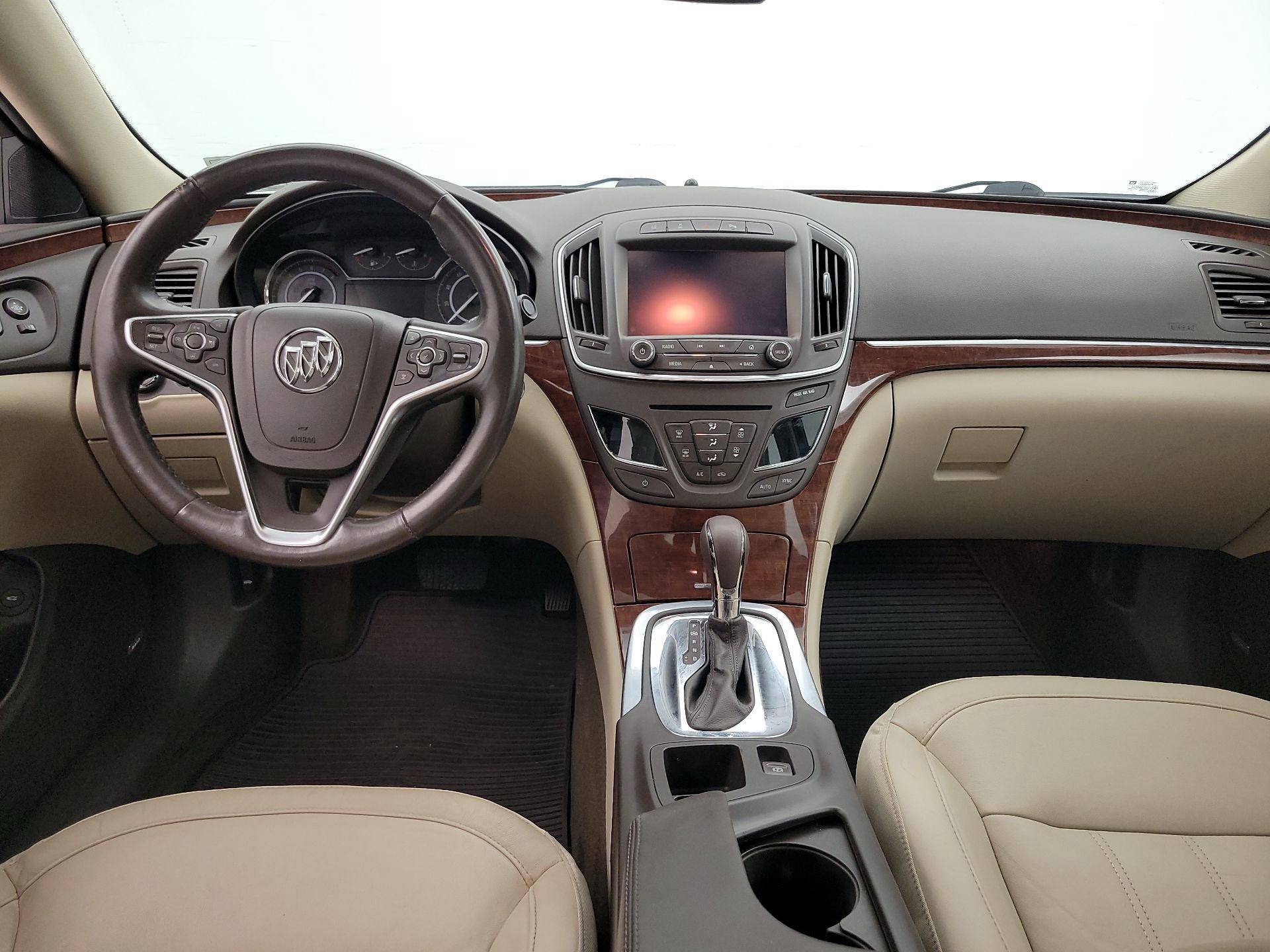 Thumbnail: 2017 Buick Regal - 9