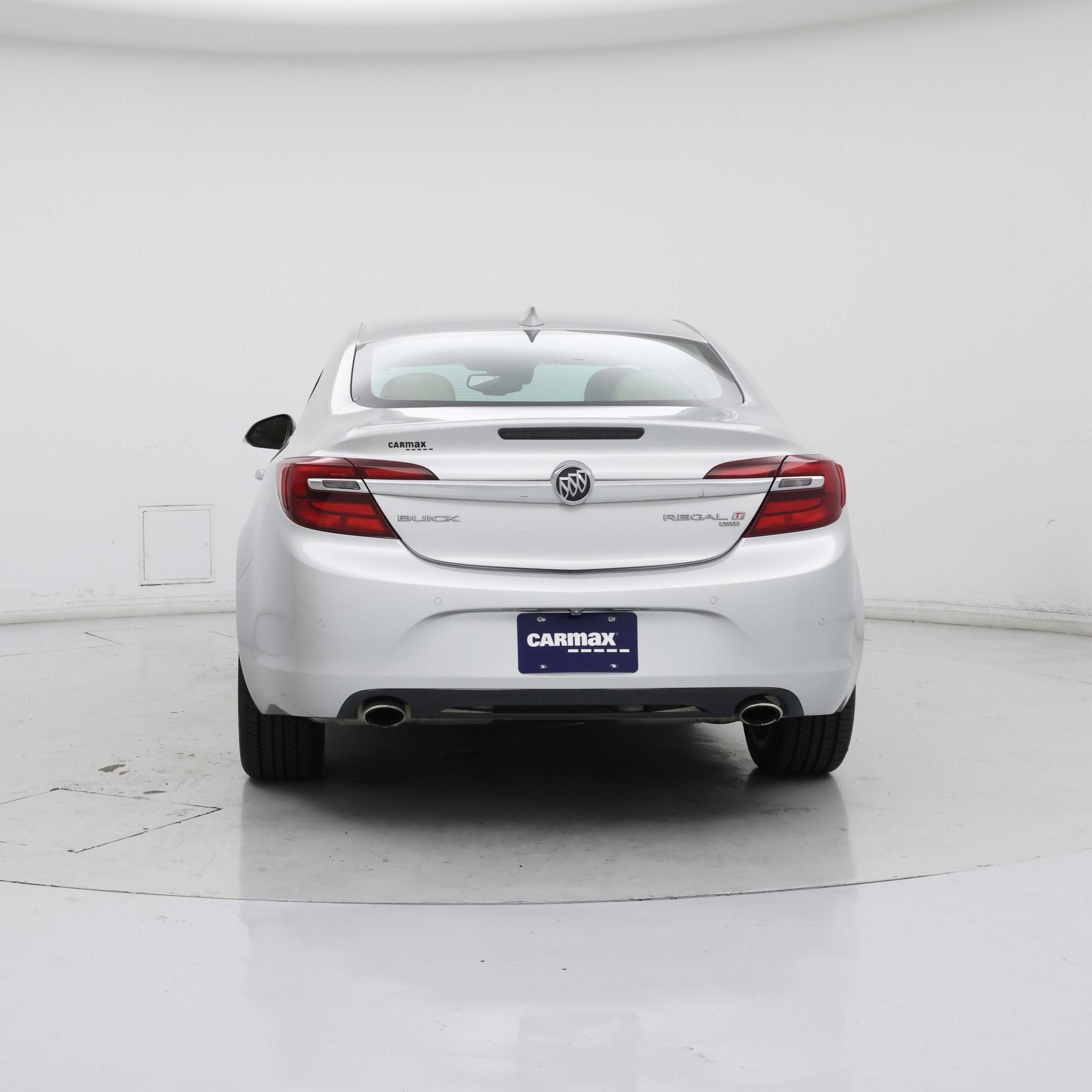Thumbnail: 2017 Buick Regal - 6