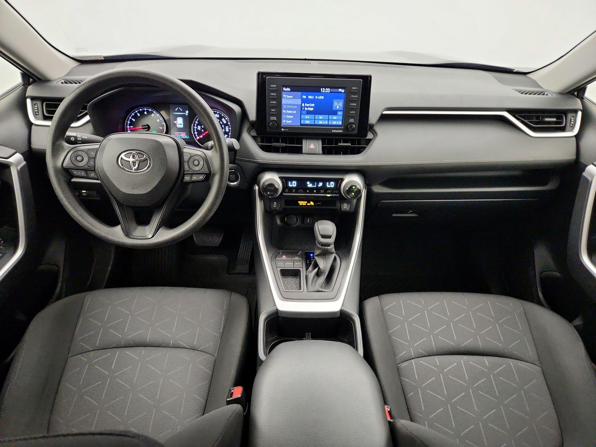 Thumbnail: 2022 Toyota RAV4 - 9