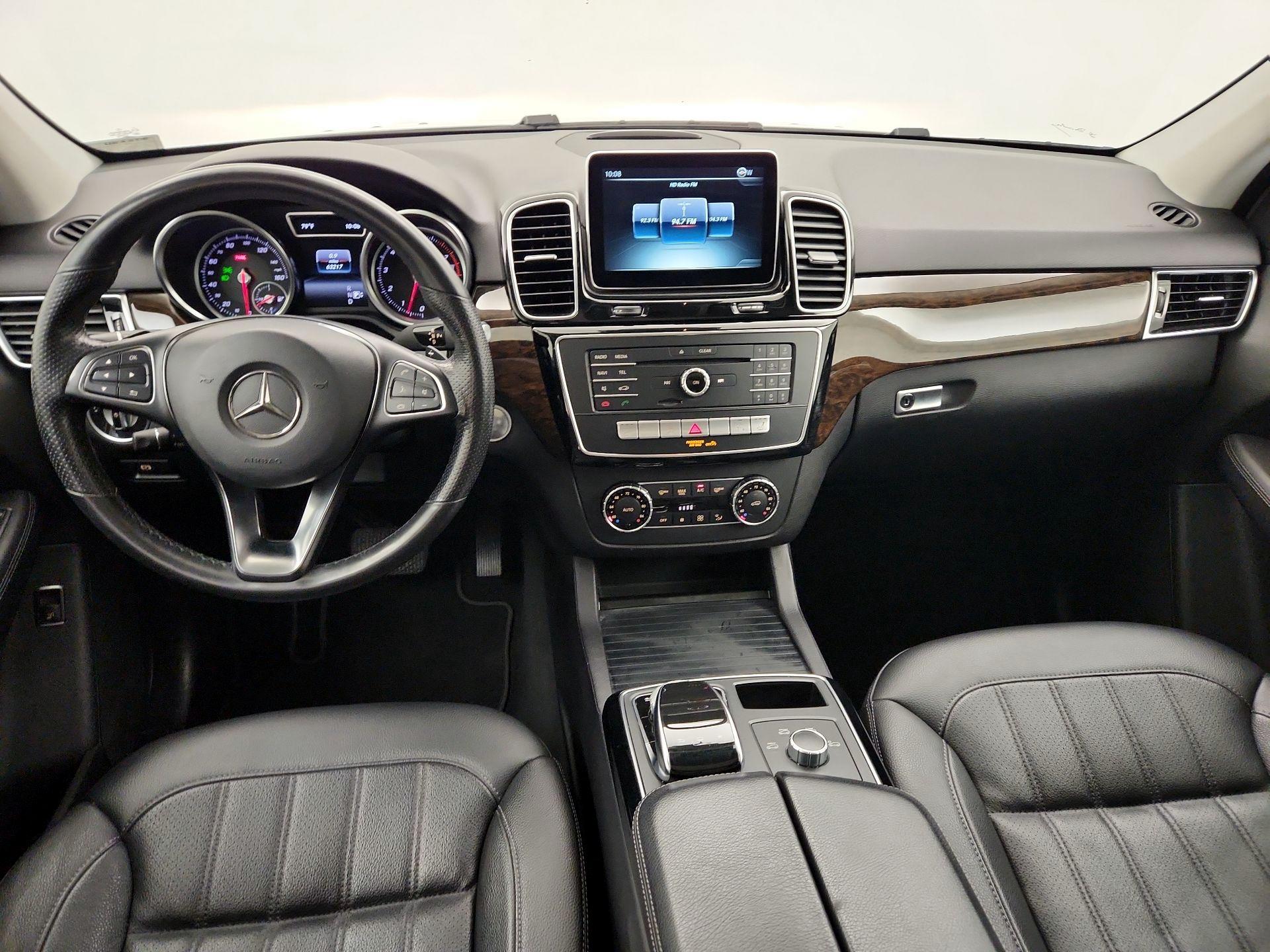 Thumbnail: 2016 Mercedes-Benz GLE - 9