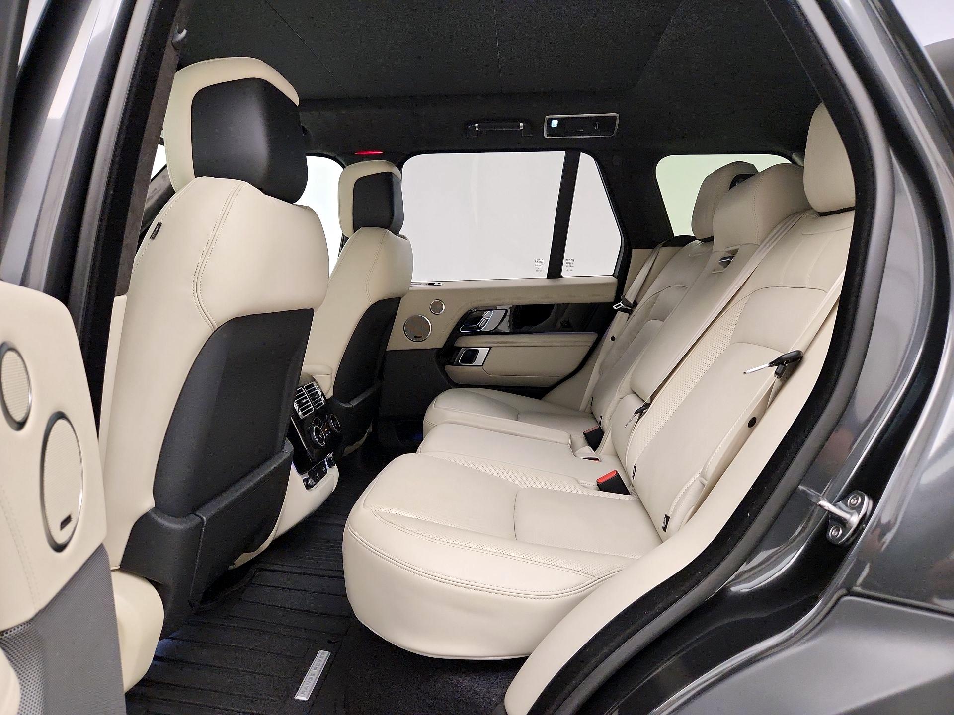 Thumbnail: 2021 Land Rover Range Rover - 20