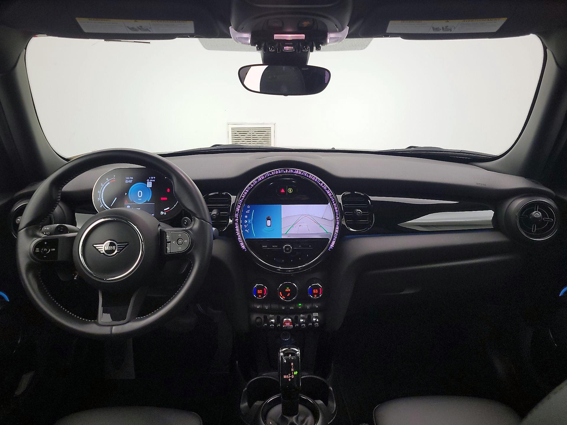 Thumbnail: 2022 MINI Cooper Hardtop - 9