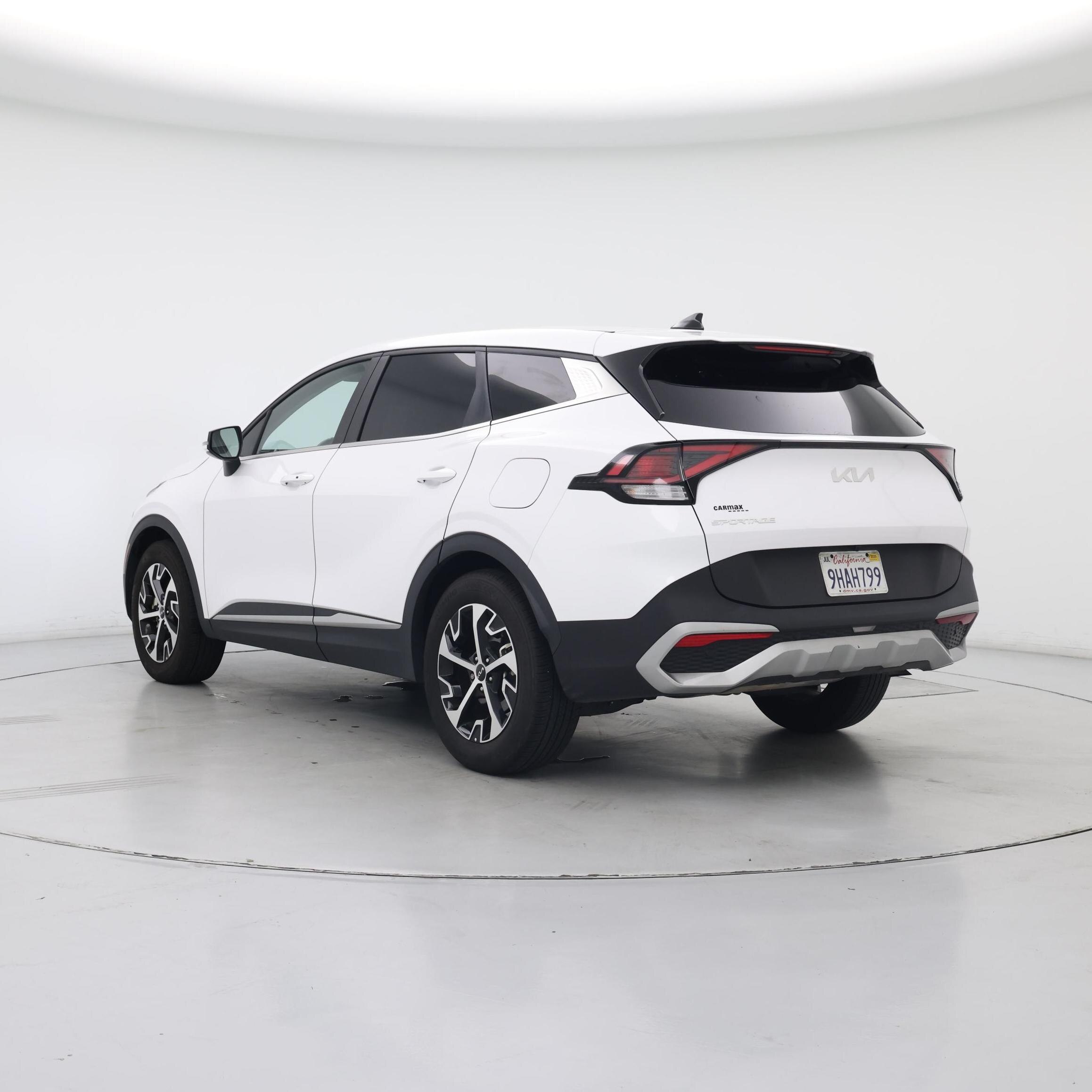 Thumbnail: 2023 Kia Sportage - 2