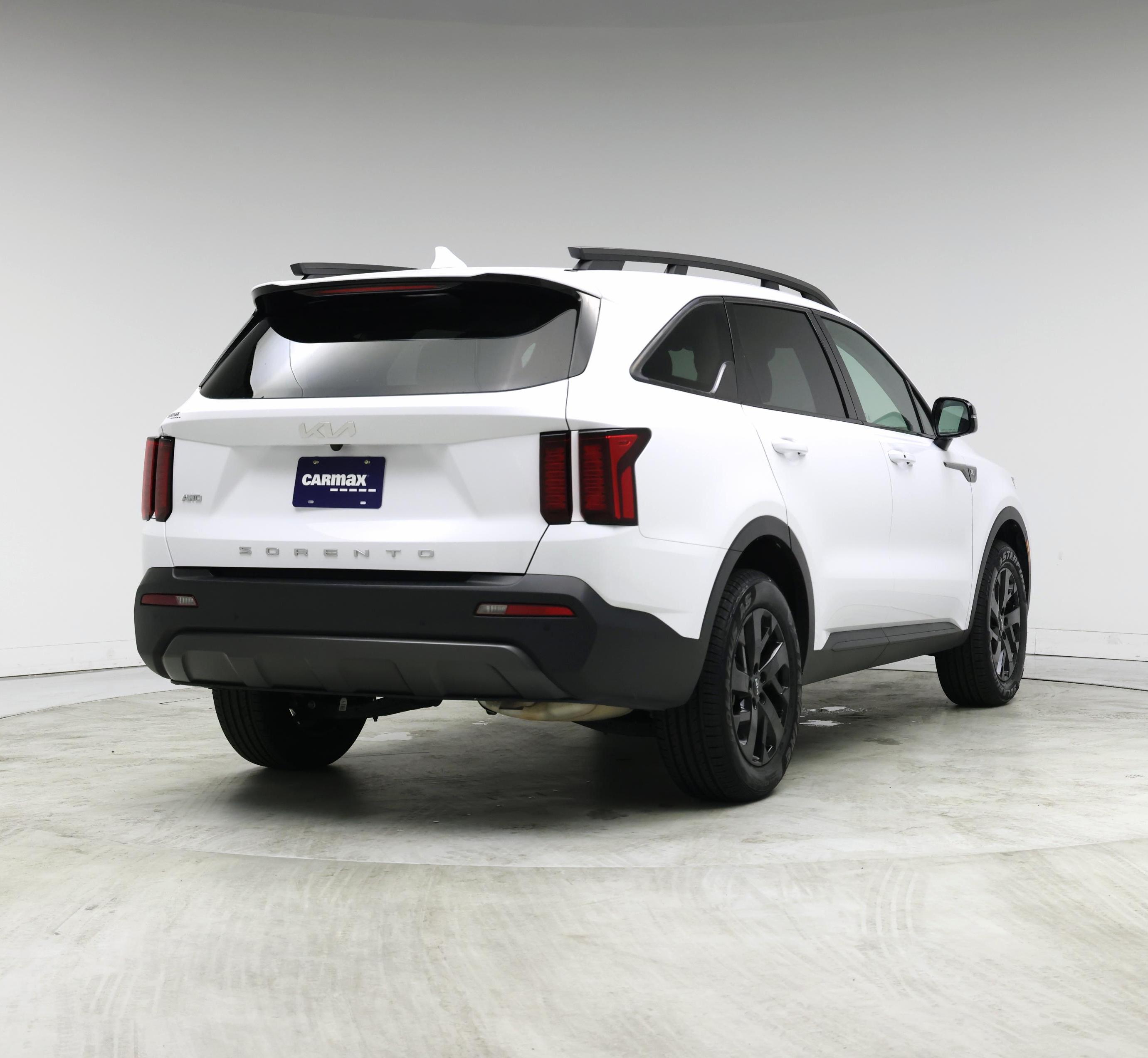 Thumbnail: 2022 Kia Sorento - 8