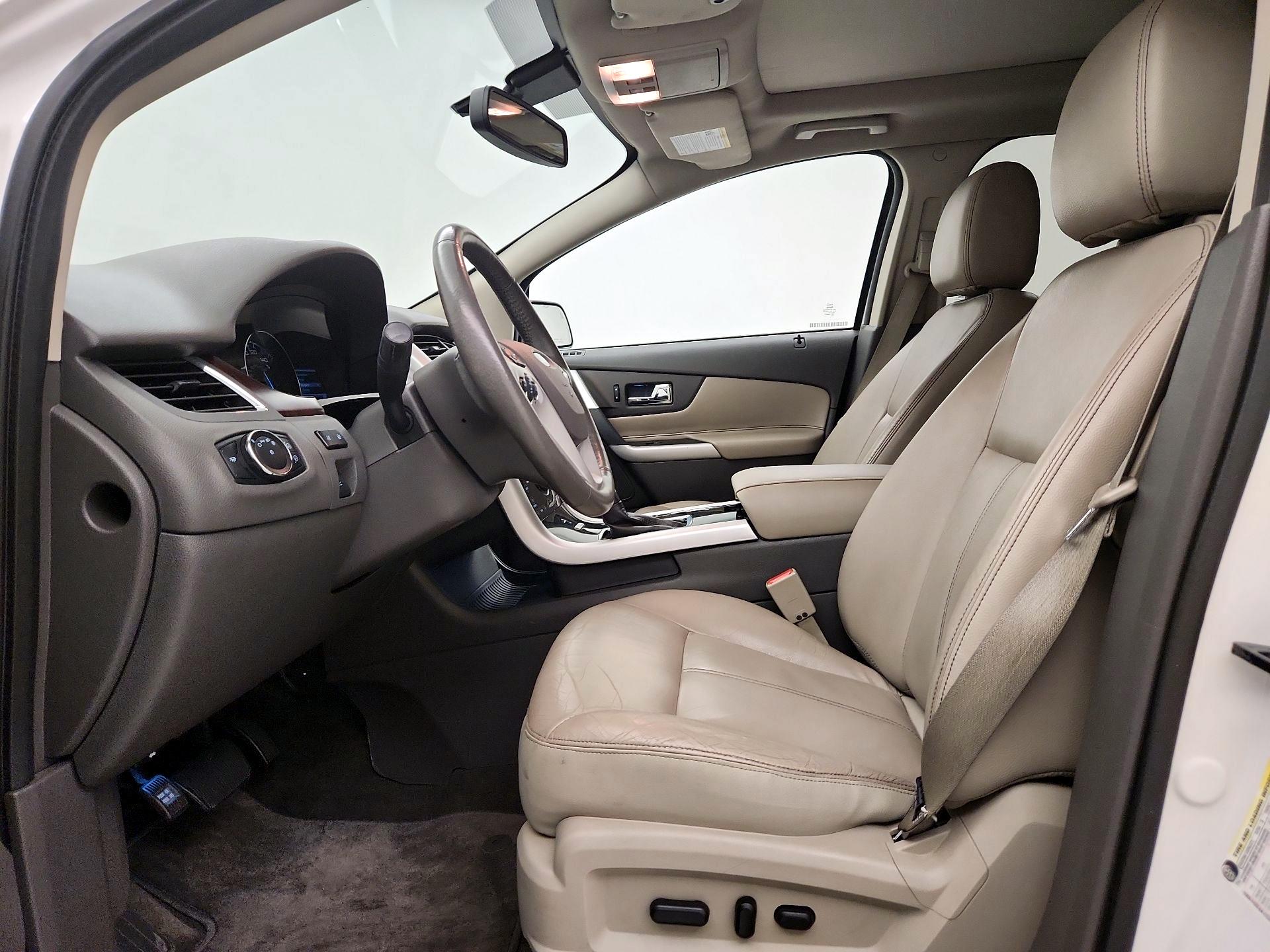 Thumbnail: 2013 Ford Edge - 11