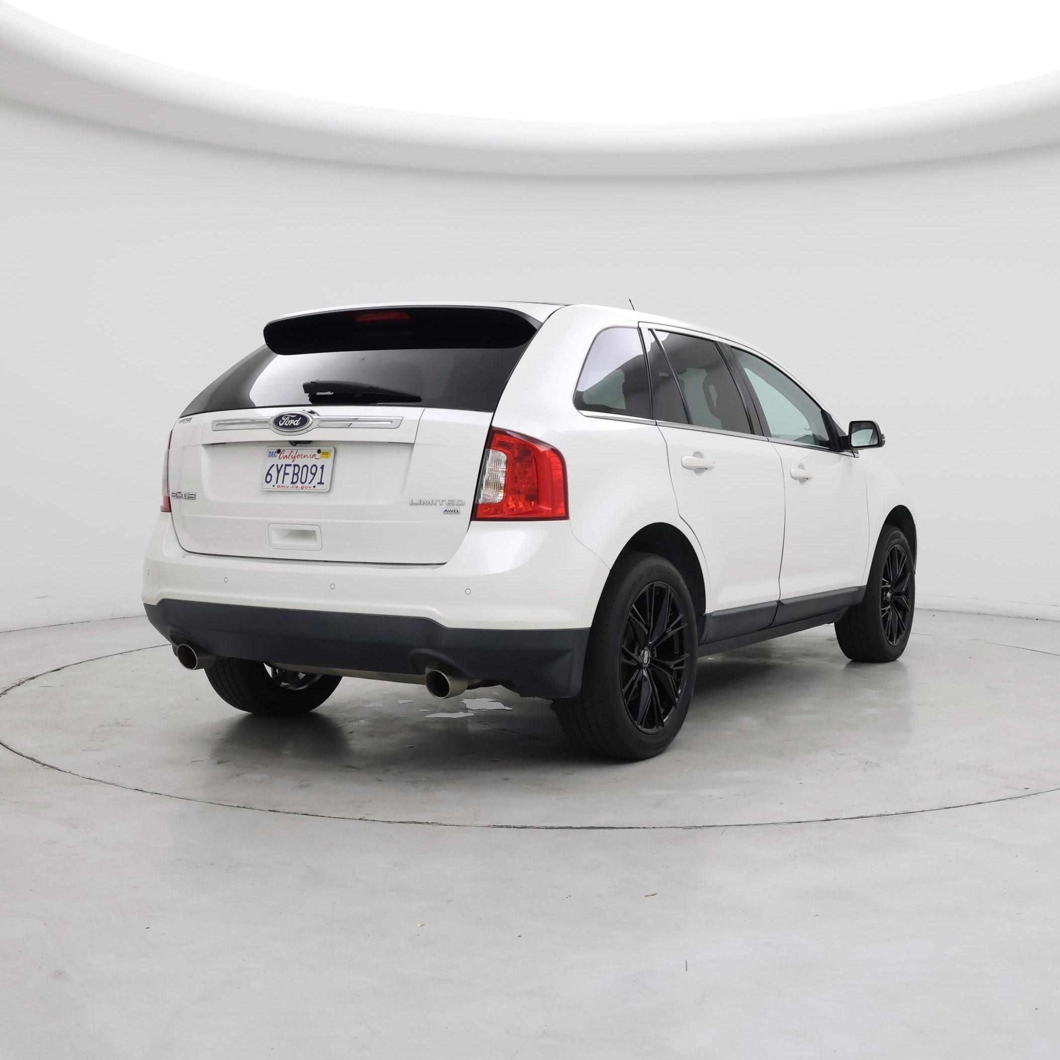 Thumbnail: 2013 Ford Edge - 8