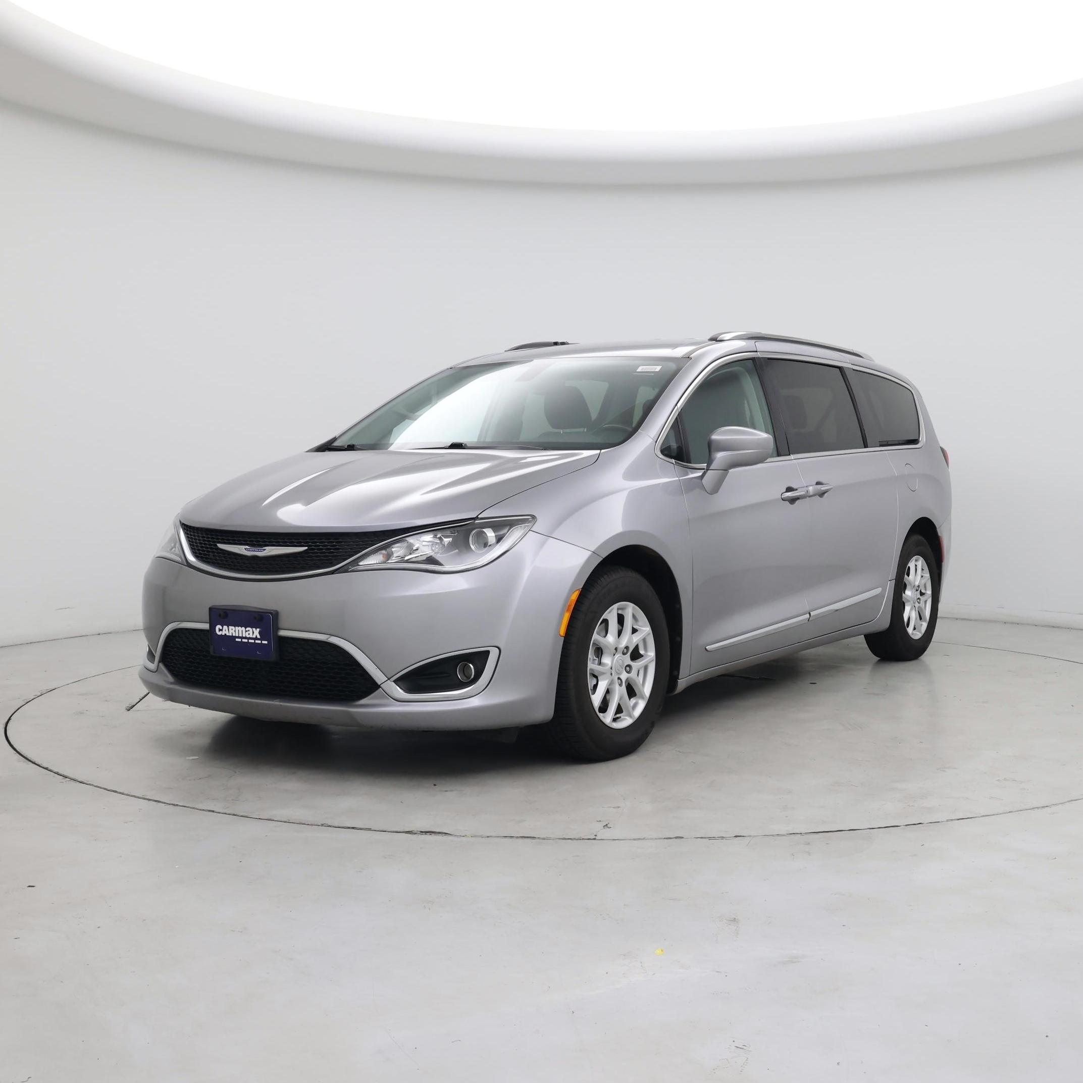Thumbnail: 2020 Chrysler Pacifica - 4