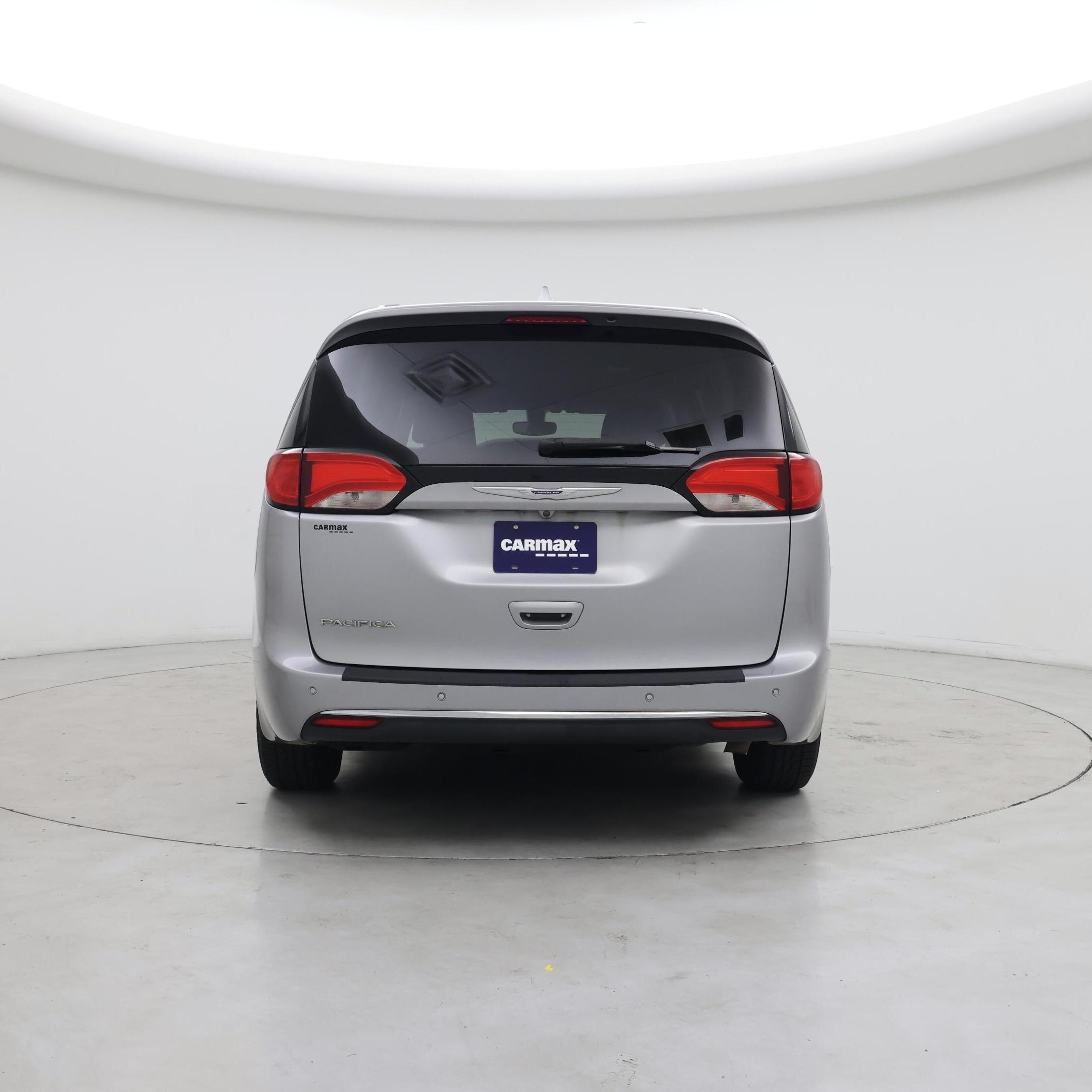 Thumbnail: 2020 Chrysler Pacifica - 6