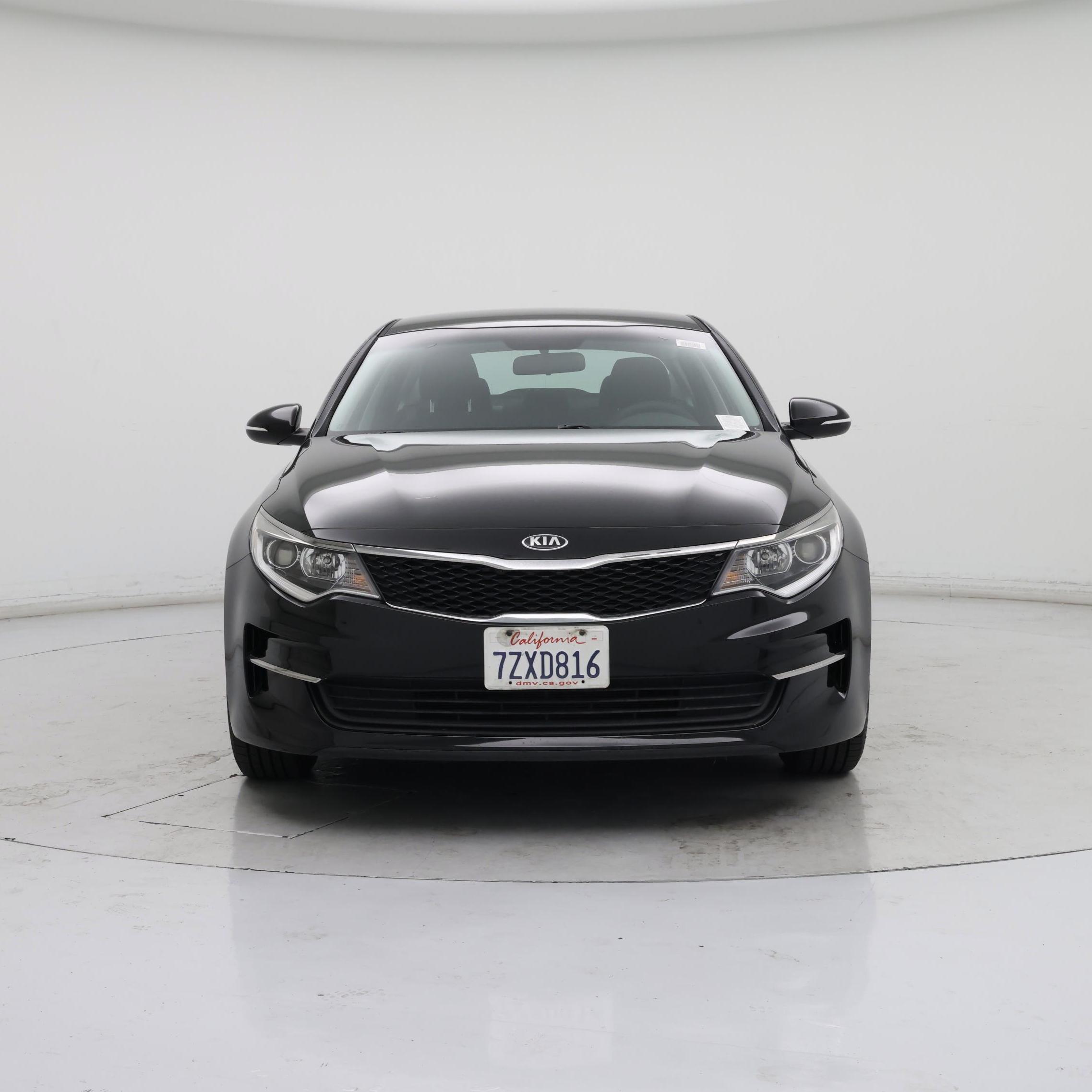Thumbnail: 2017 Kia Optima - 5