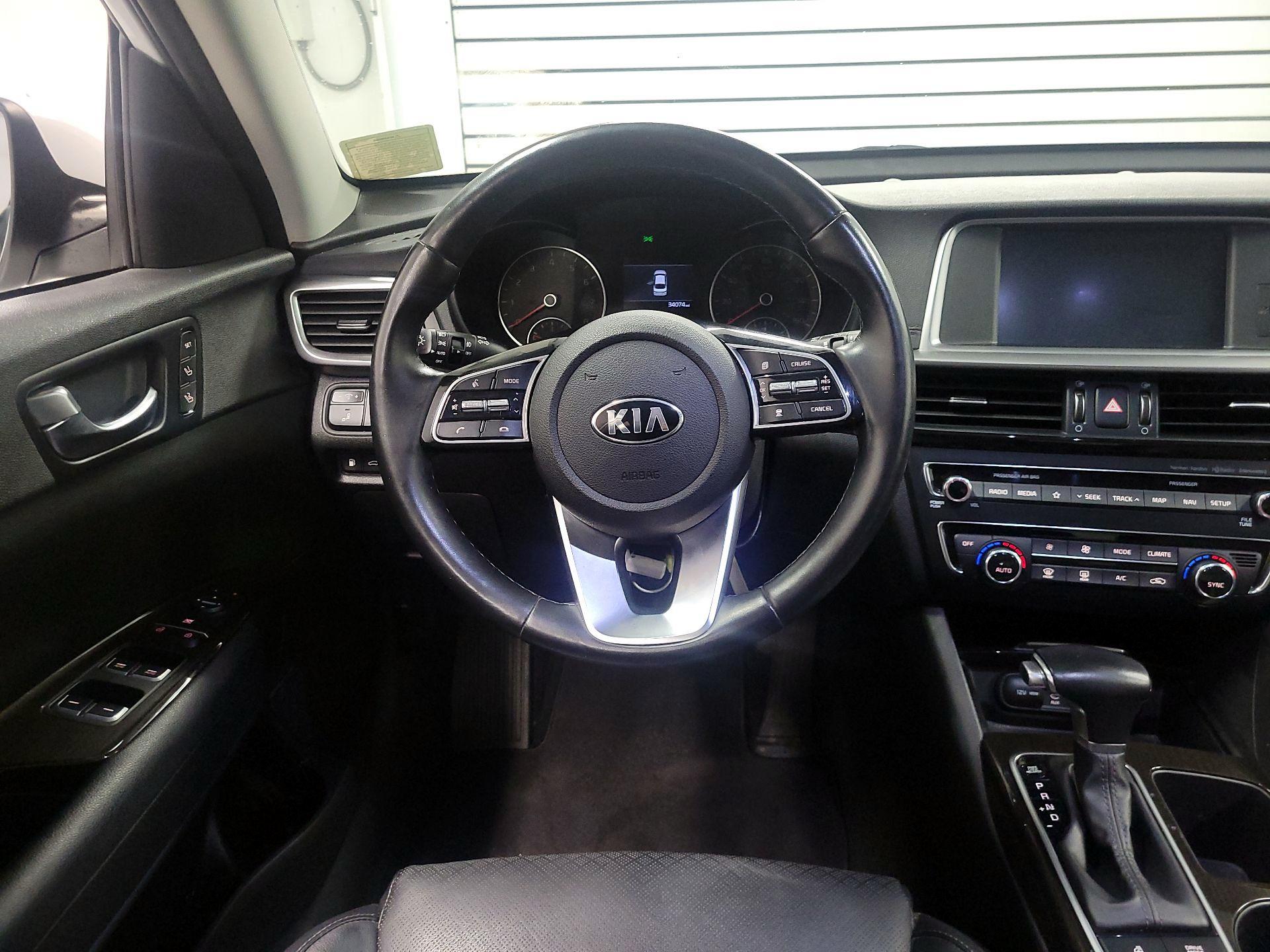 Thumbnail: 2019 Kia Optima - 10