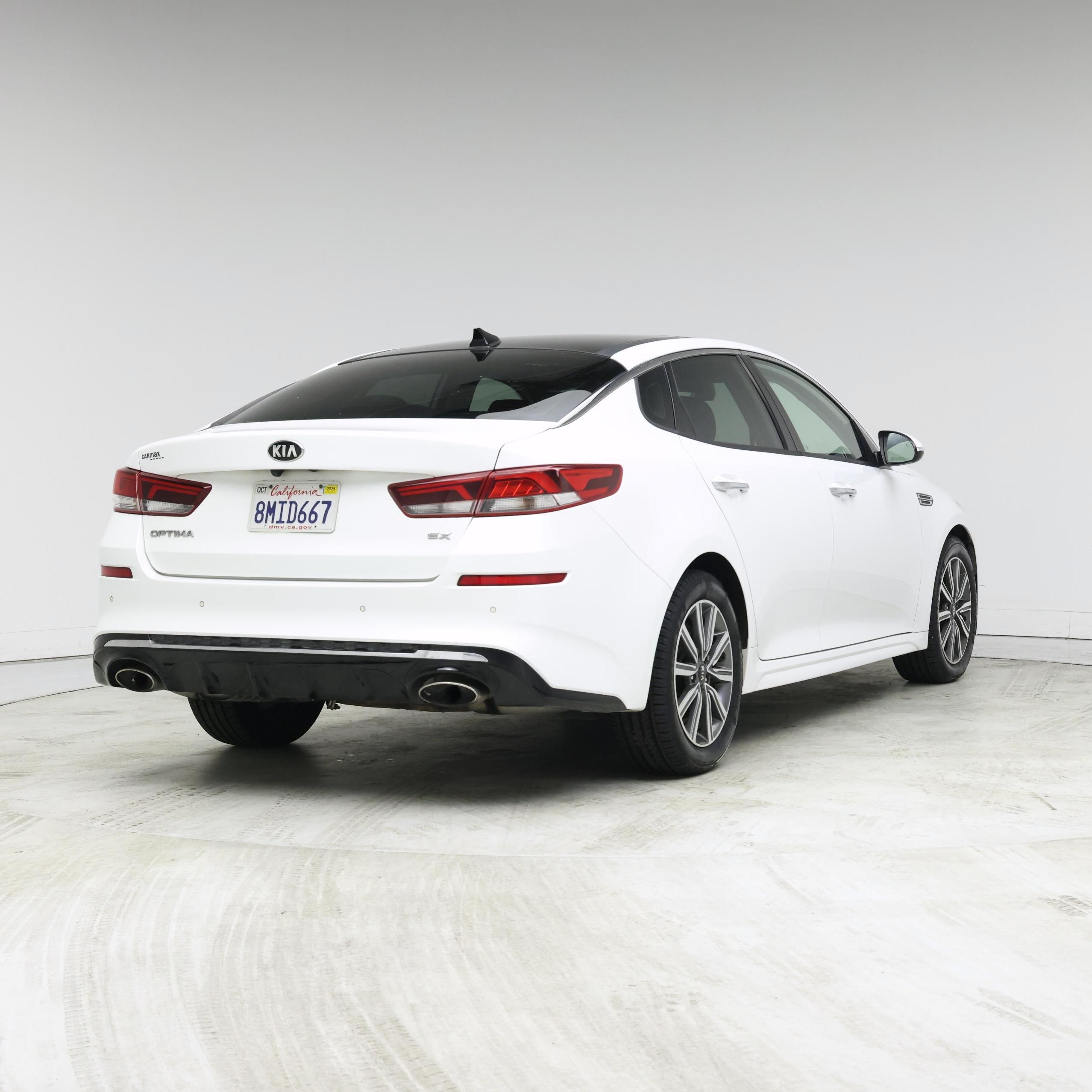 Thumbnail: 2019 Kia Optima - 8