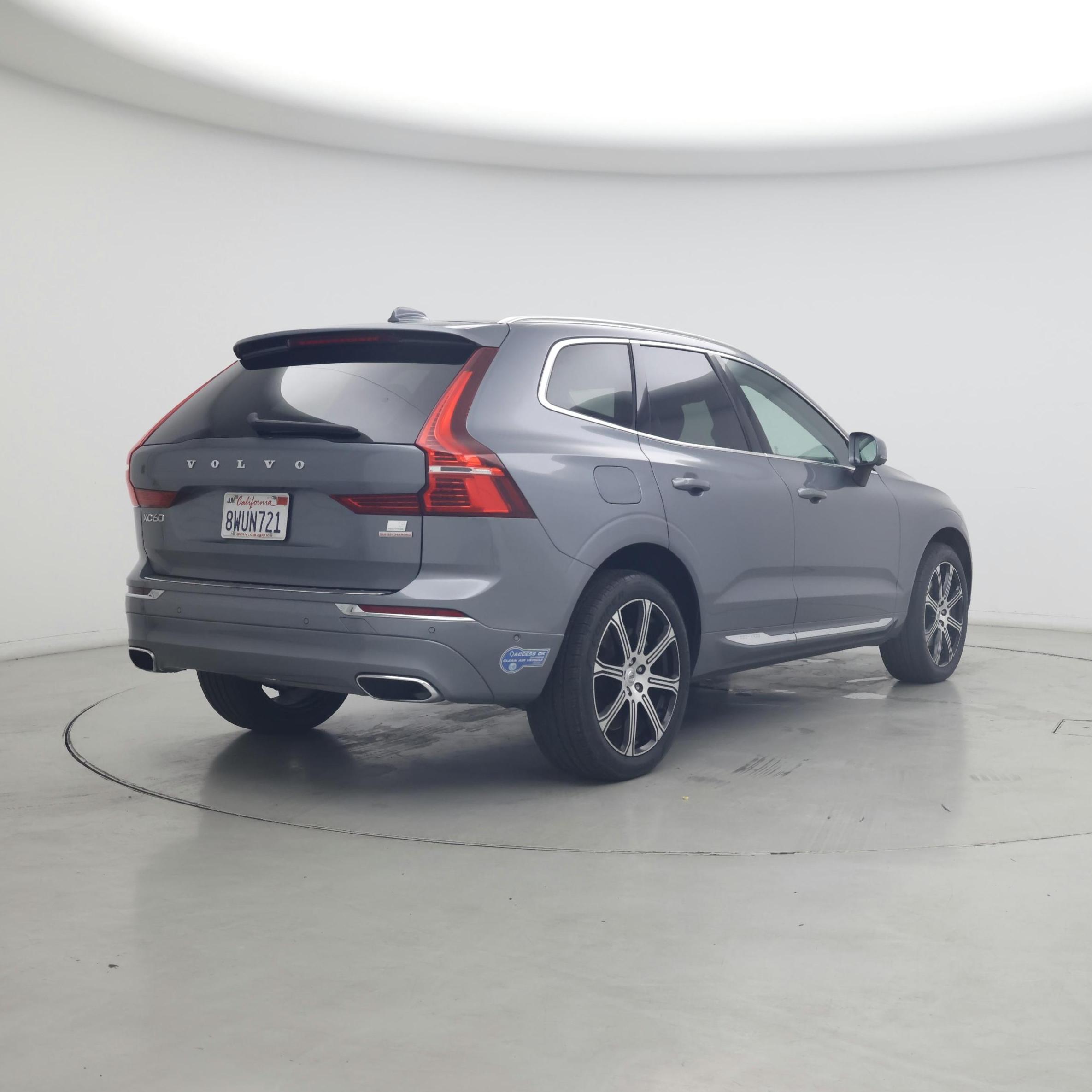 Thumbnail: 2021 Volvo XC60 - 8