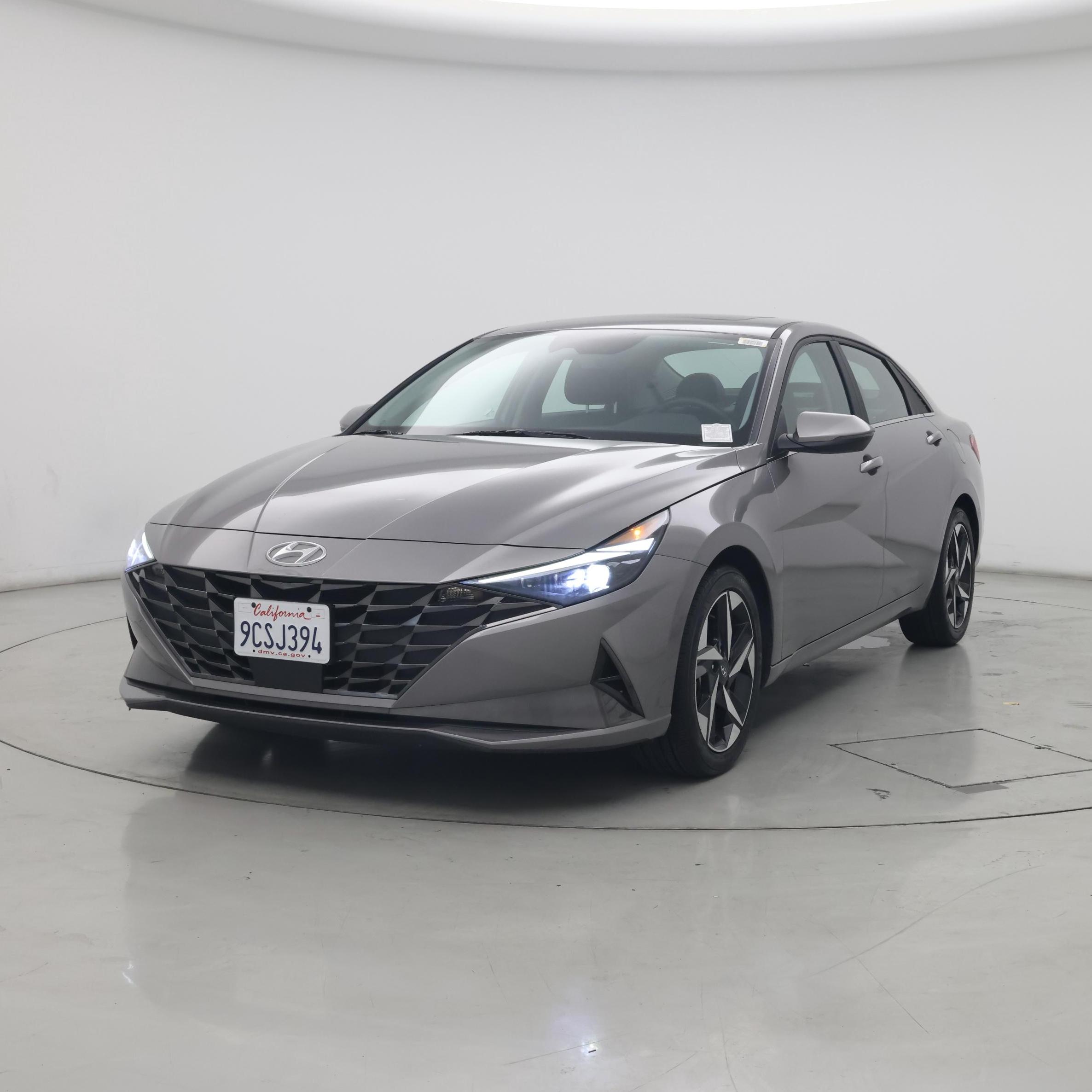 Thumbnail: 2022 Hyundai Elantra - 4