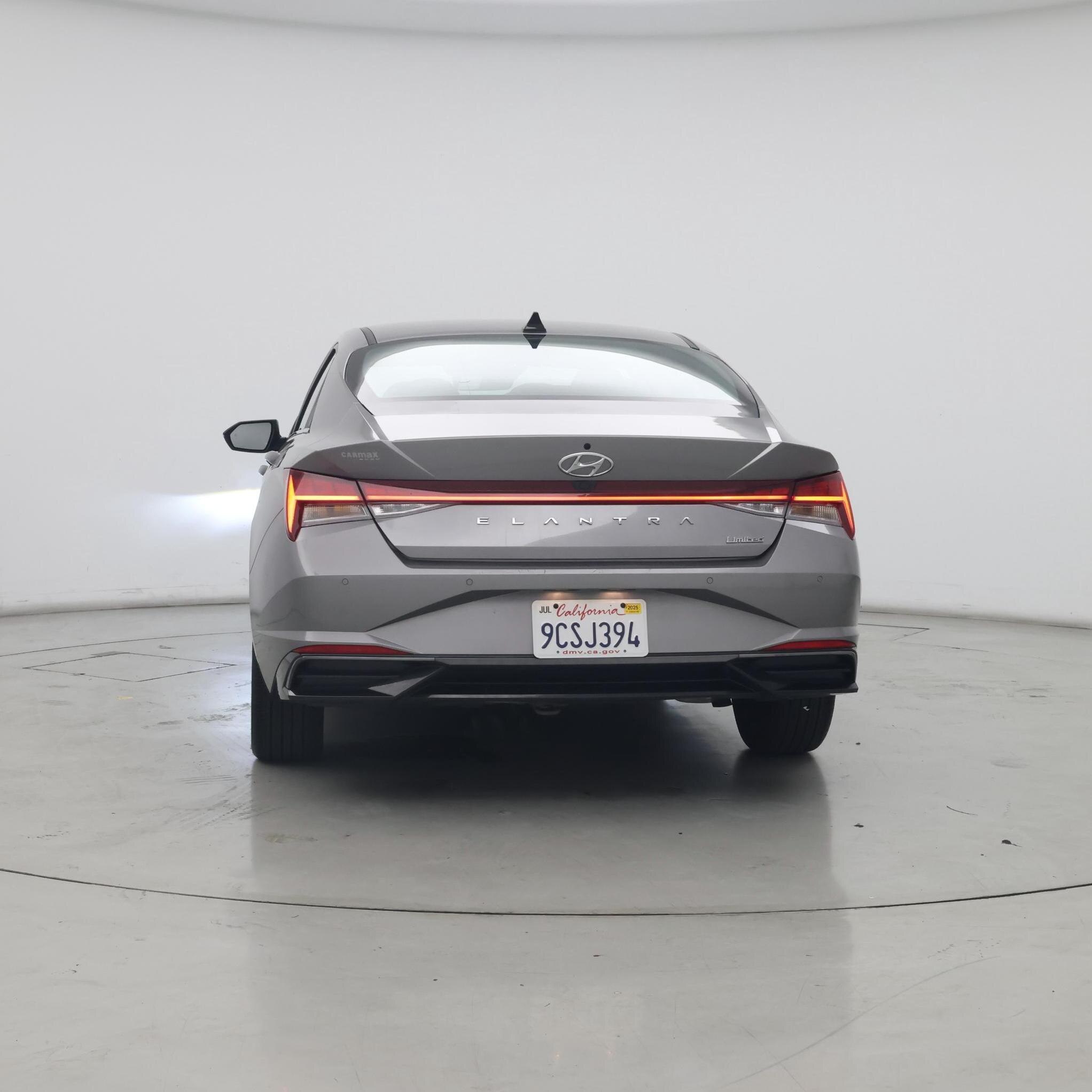 Thumbnail: 2022 Hyundai Elantra - 6