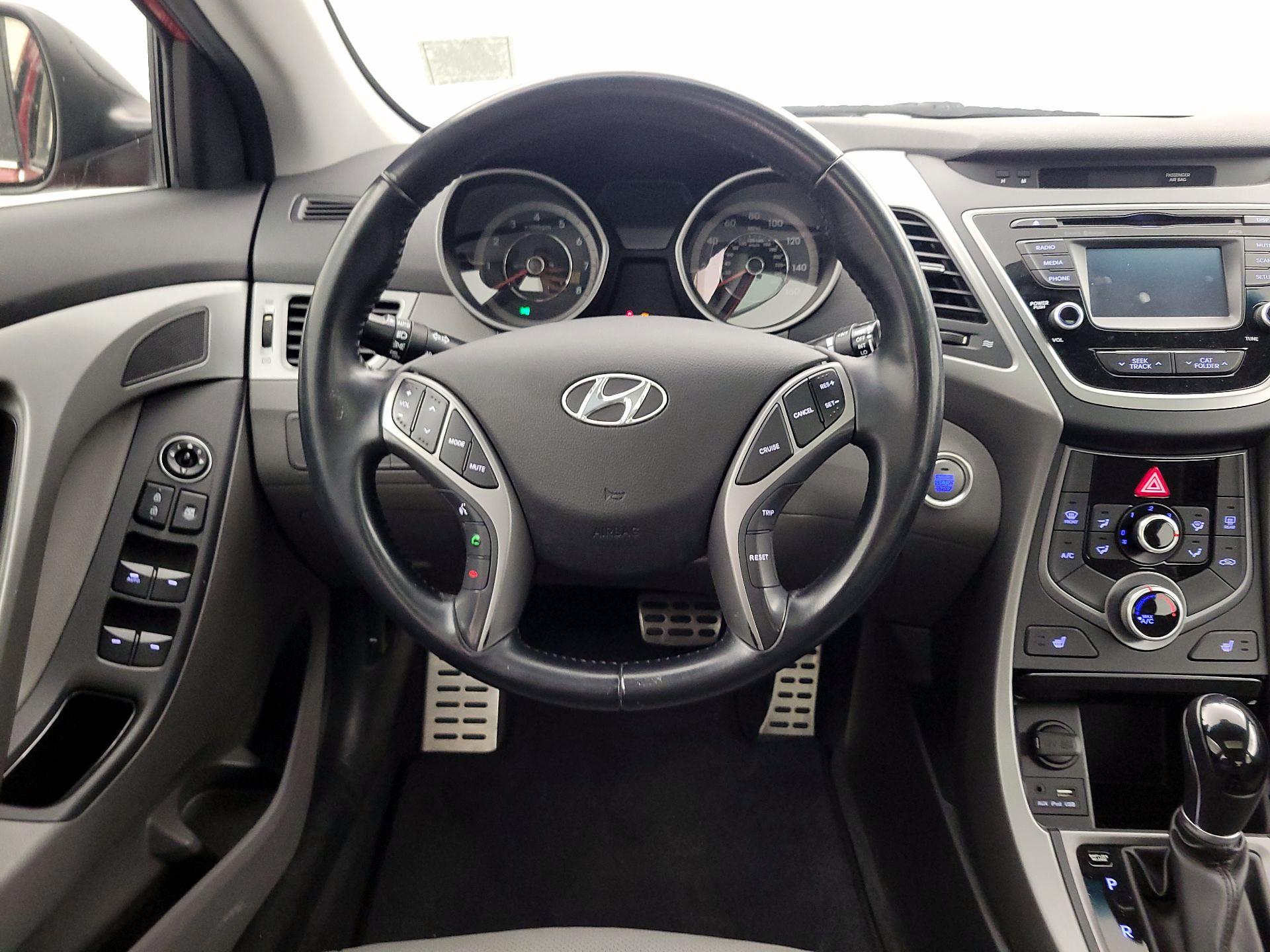 Thumbnail: 2014 Hyundai Elantra - 10