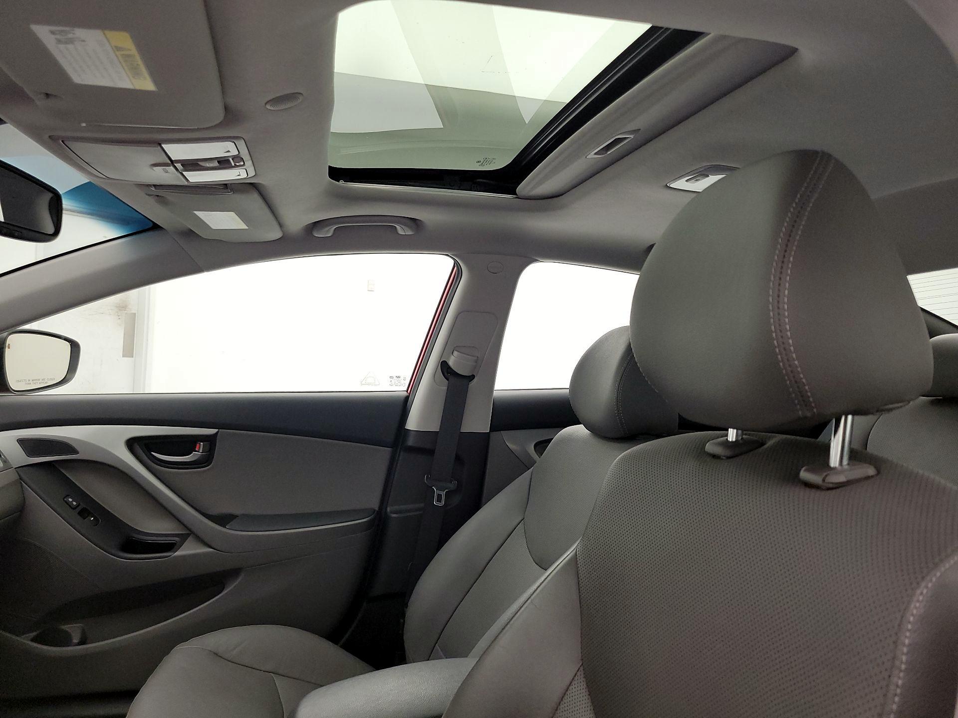 Thumbnail: 2014 Hyundai Elantra - 18