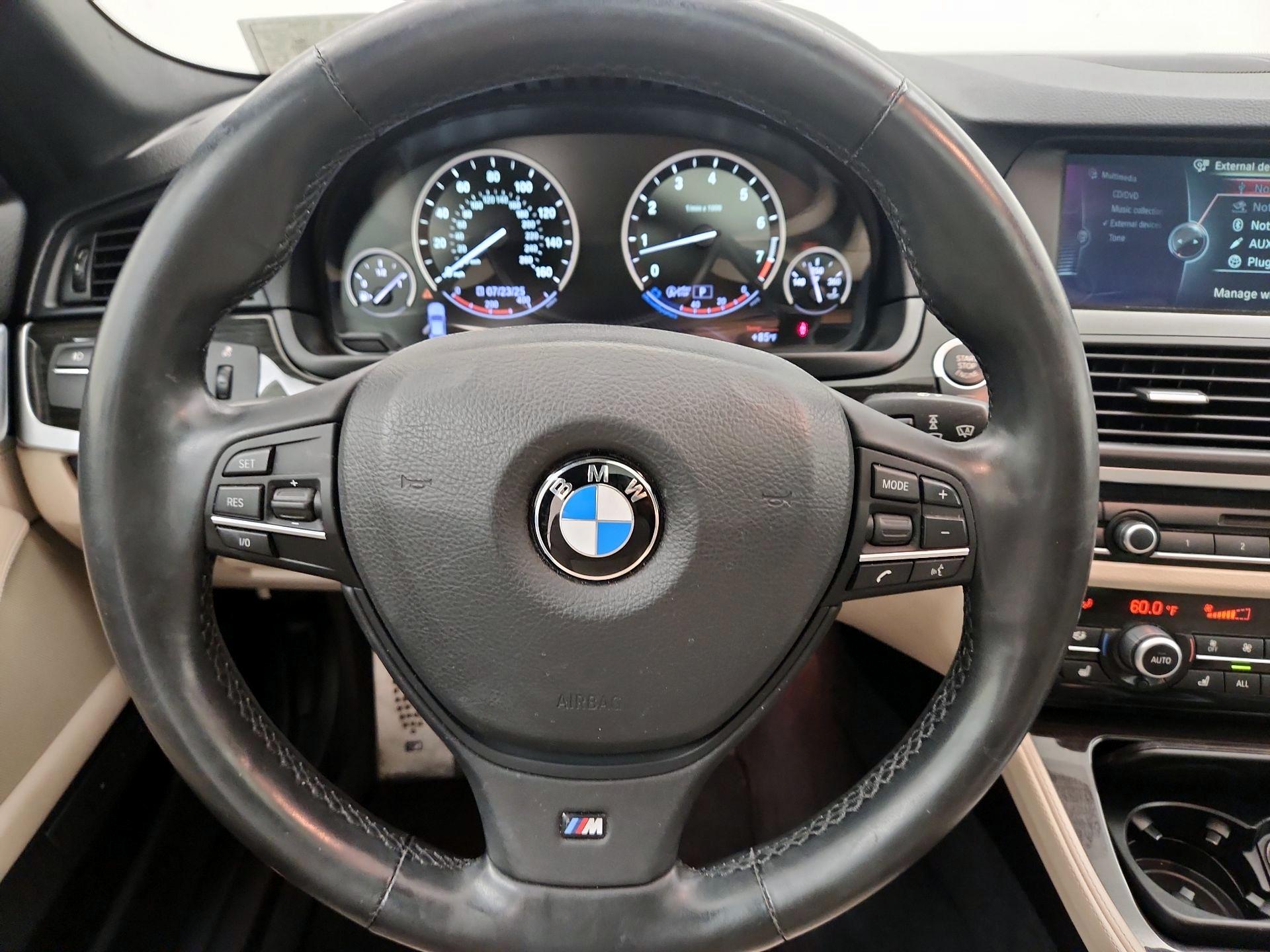 Thumbnail: 2013 BMW 5 Series - 10