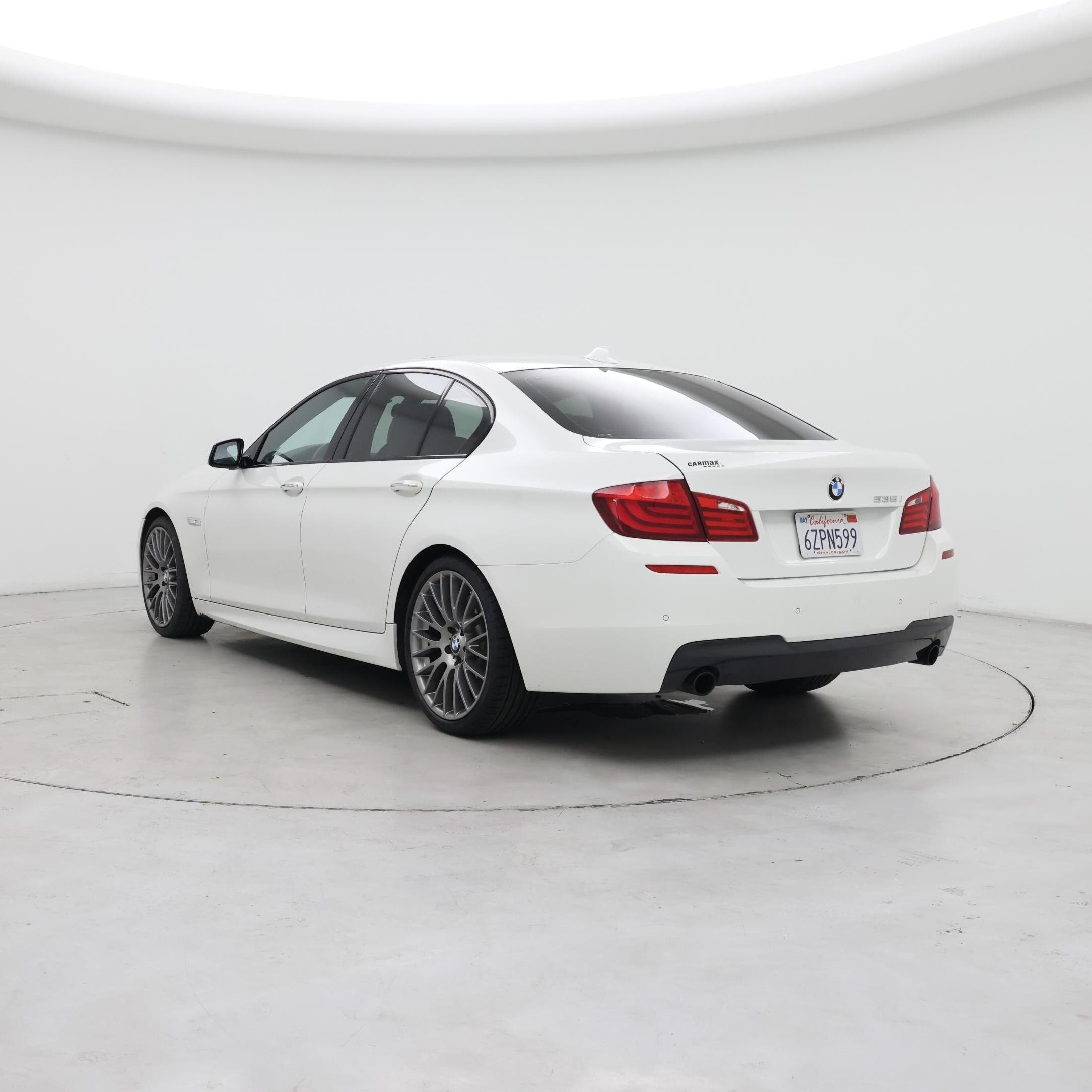 Thumbnail: 2013 BMW 5 Series - 2