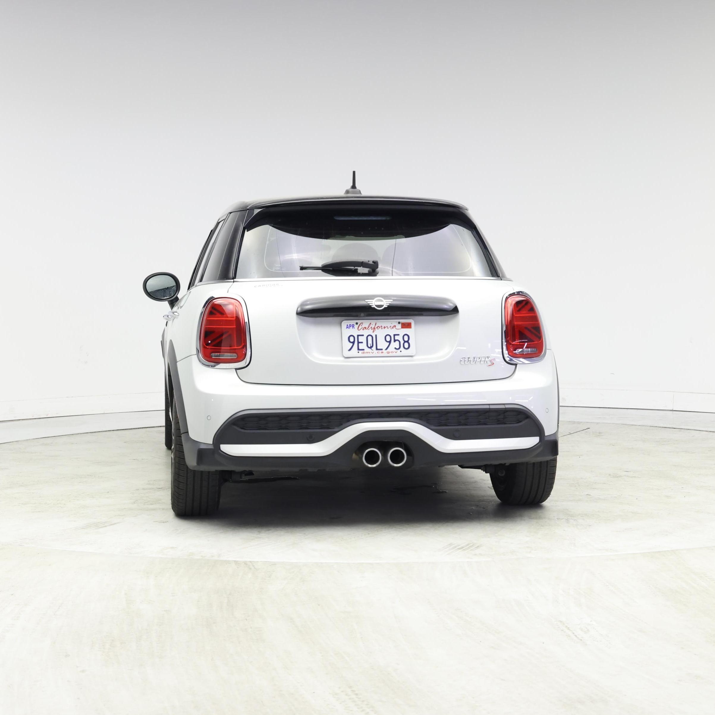Thumbnail: 2022 MINI Cooper Hardtop - 6