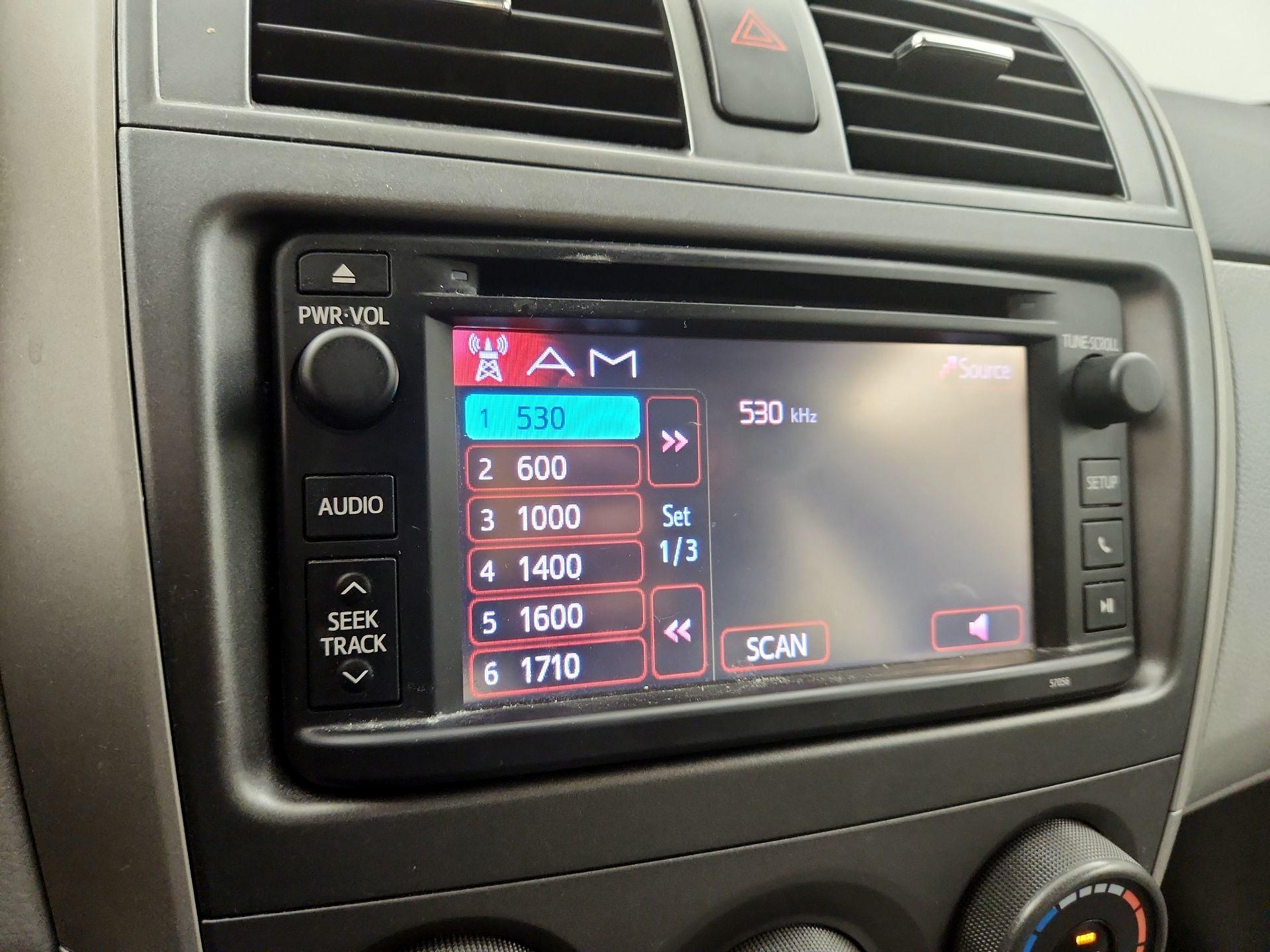 Thumbnail: 2013 Toyota Corolla - 14