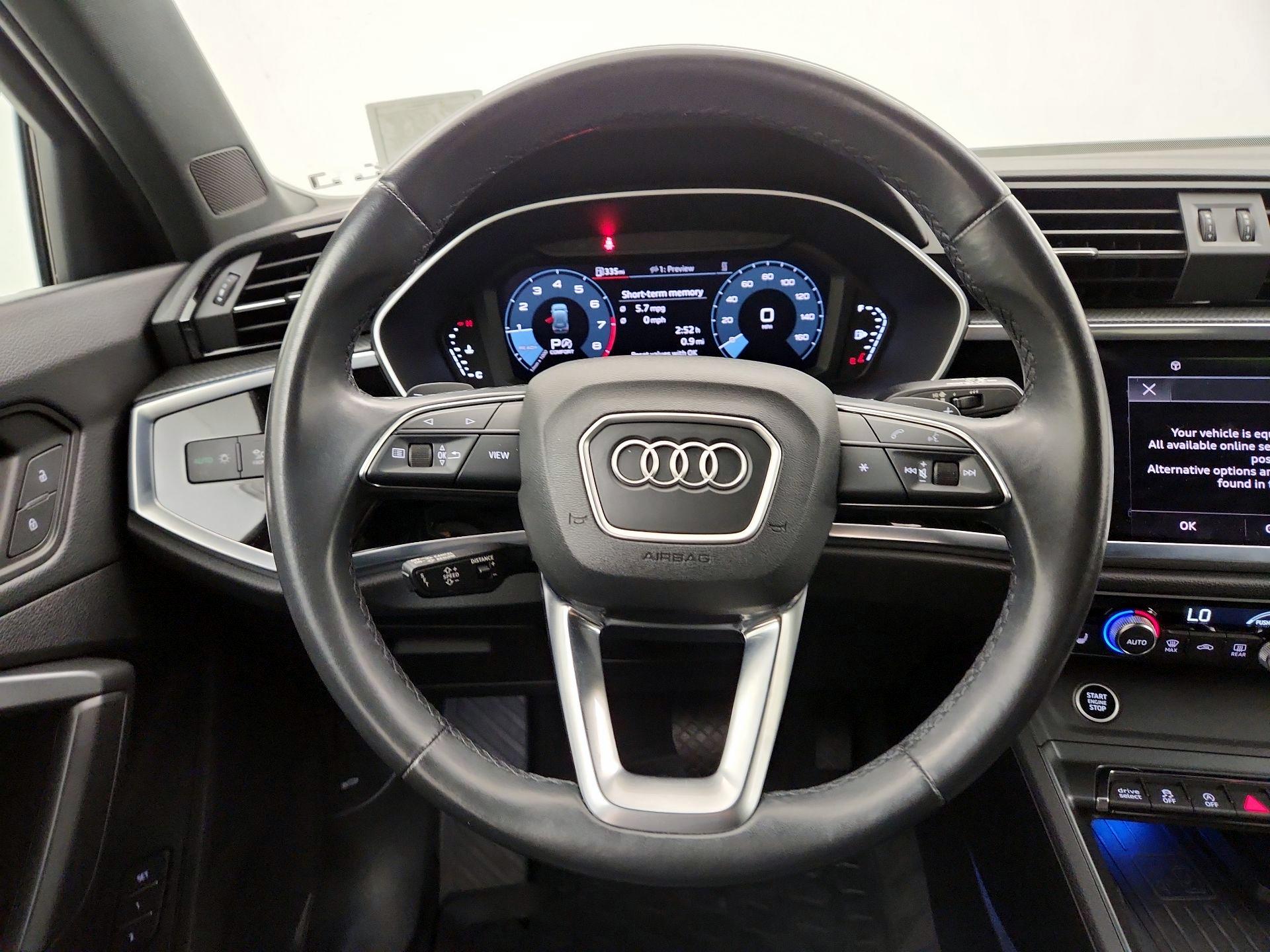 Thumbnail: 2022 Audi Q3 - 10