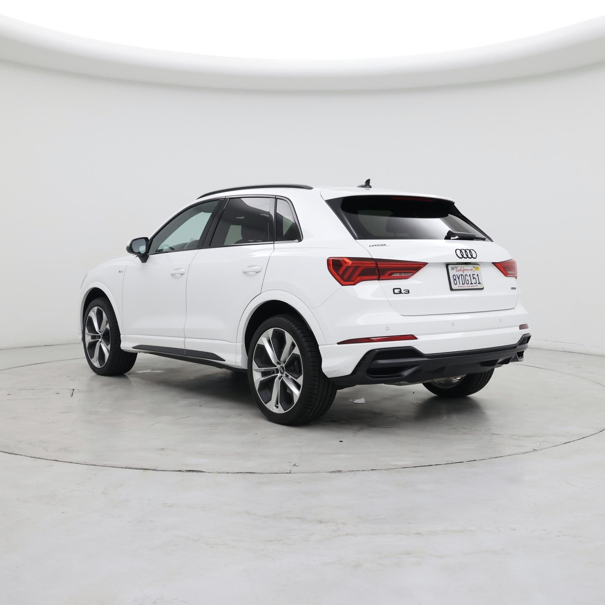 Thumbnail: 2022 Audi Q3 - 2
