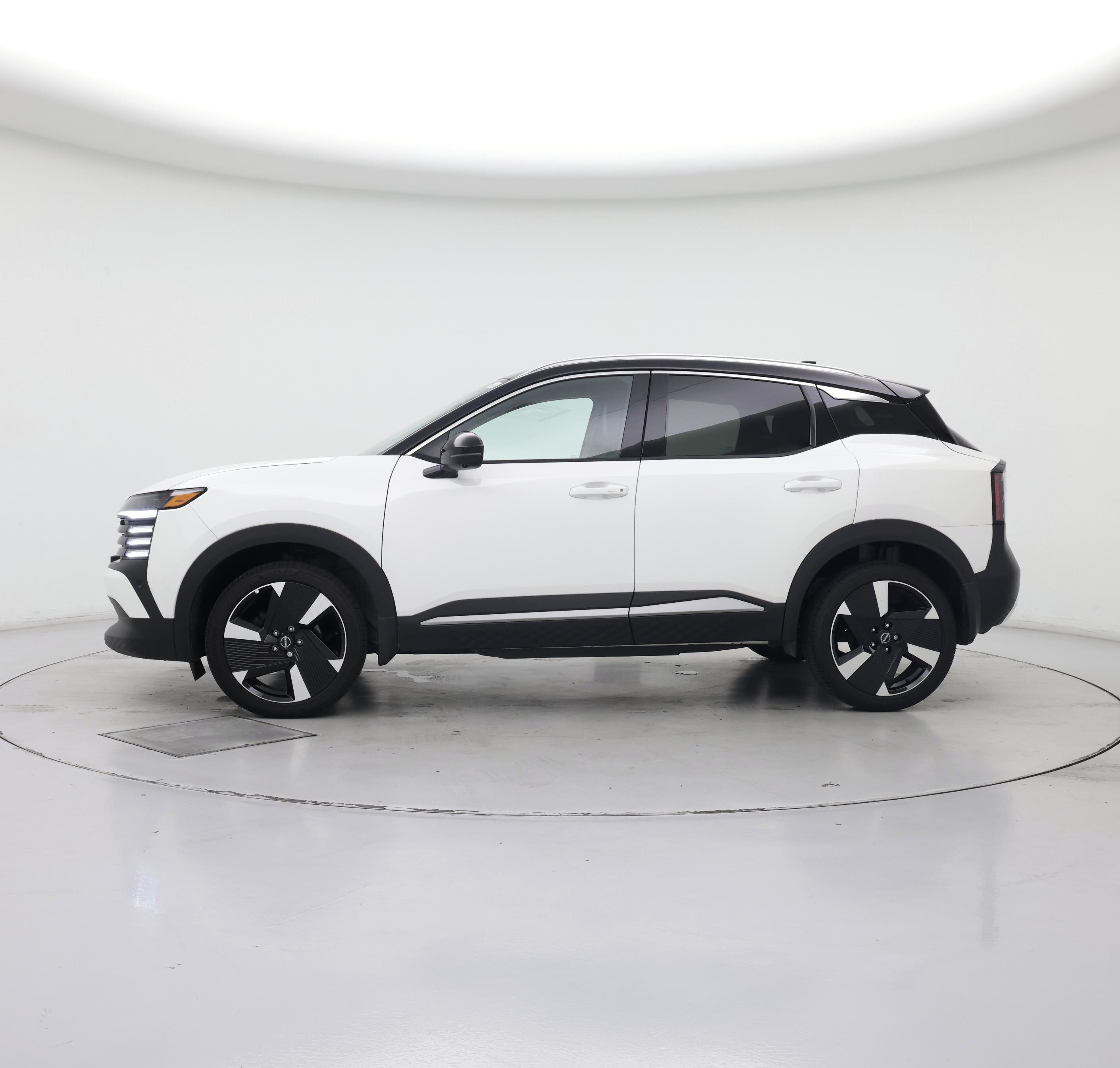 Thumbnail: 2025 Nissan Kicks - 3